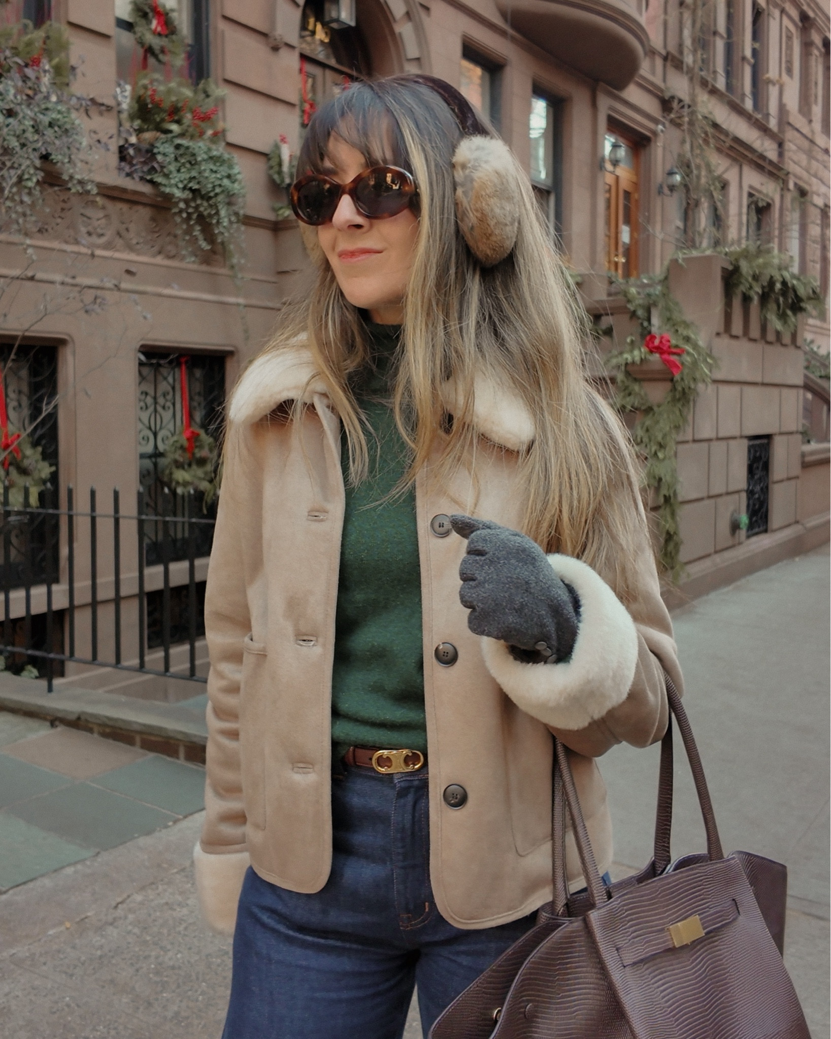 Cozy winter casual outfit 🌲🤍

#LTKootd #LTKPetite #LTKHoliday