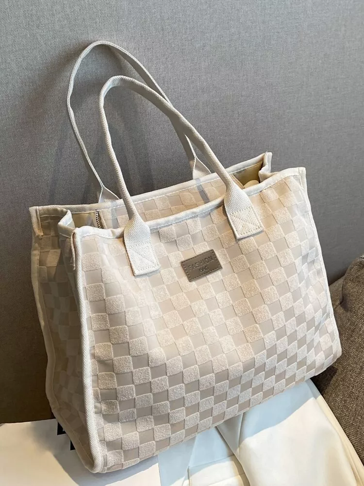 Halloween Costume Ideas: These will get all the ladies! Louis Vuitton  Damier Canvas, Chanel Pleate…
