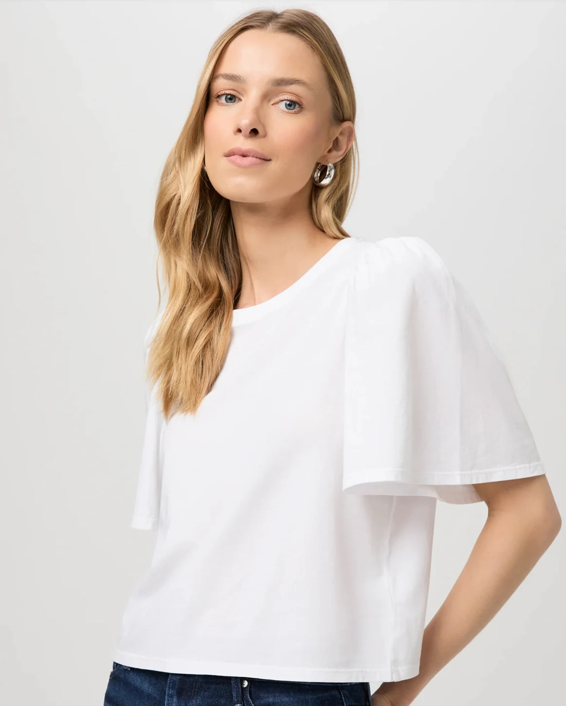 PAIGE Sigrid Tee in White Small | Refinery