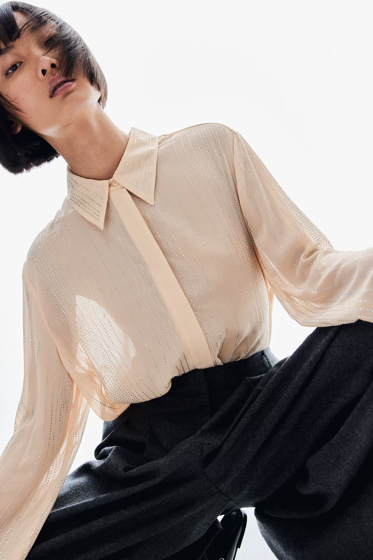 Bluse mit Strassverzierung | H&M (DE, AT, CH, NL, FI)