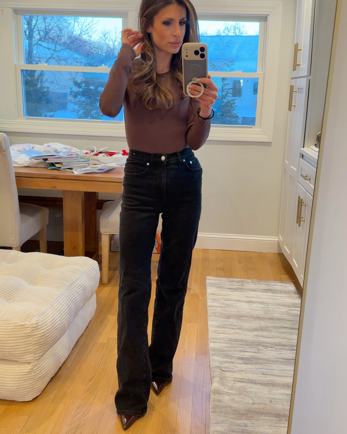 My favorite @Madewell jeans! I also ordered a new pair today 😂 exclusive 20% sale for Madewell on LTK!

#LTKxMadewell #LTKSaleAlert #LTKPetite