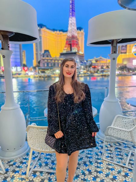 Viva Las Vegas! 🎲 🎰 🥂 We booked last minute tickets to see Adele when we were there and OMG she was incredible. 😱This was my favorite outfit of the trip. Use PRICEDROP for 20% off. 

#LTKsalealert #LTKstyletip #LTKfindsunder100