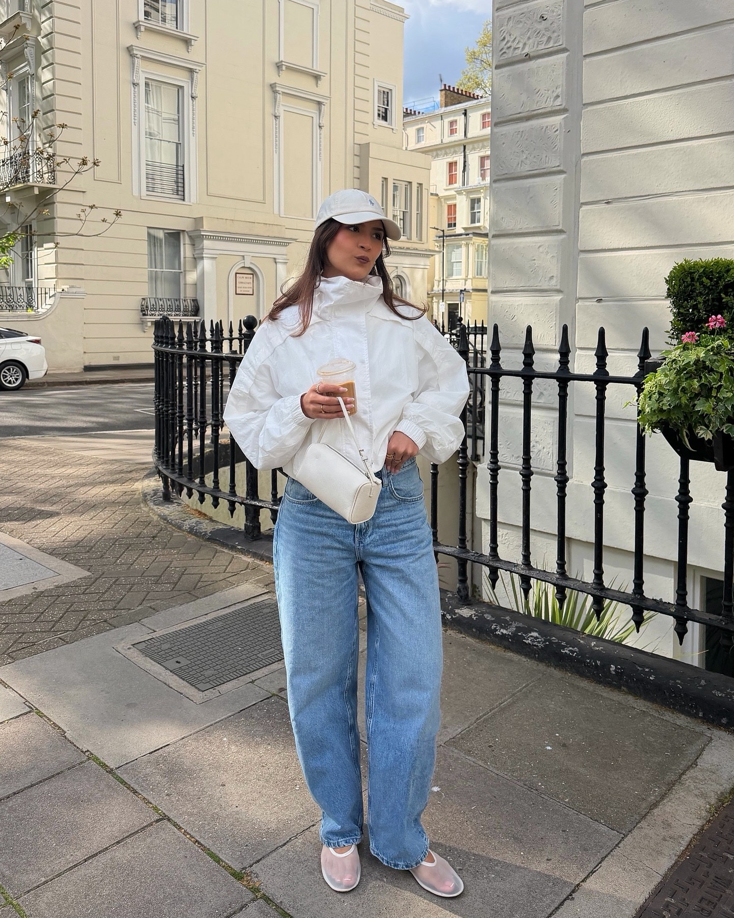 Jacket from Oysho (wearing size small)
Jeans mango (wearing size UK8)
Cap Ralph Lauren 
Shoes (old mango size UK5)
Bag Amazon (The Row dupe)



#LTKuk #LTKspring #LTKstyletip