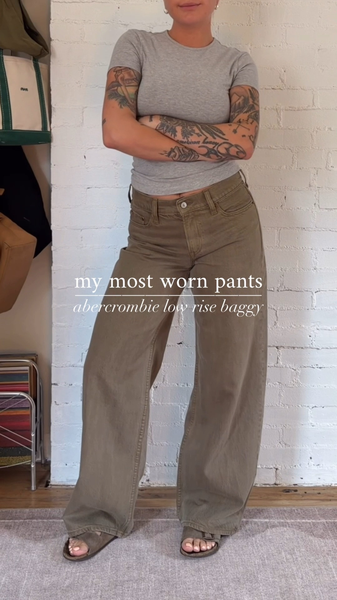 i am 5’4 and 130lbs! | MY MOST WORN PANTS: 

abercrombie low rise ultra loose - 25R
abercrombie mid rise barrel - 26SHORT
camo print barrel - size small 
cargo barrel - size small 
abercrombie sunday sweats - medium 
fp linen pull on pants - medium

#LTKootd #LTKmomlife #LTKgrwm
