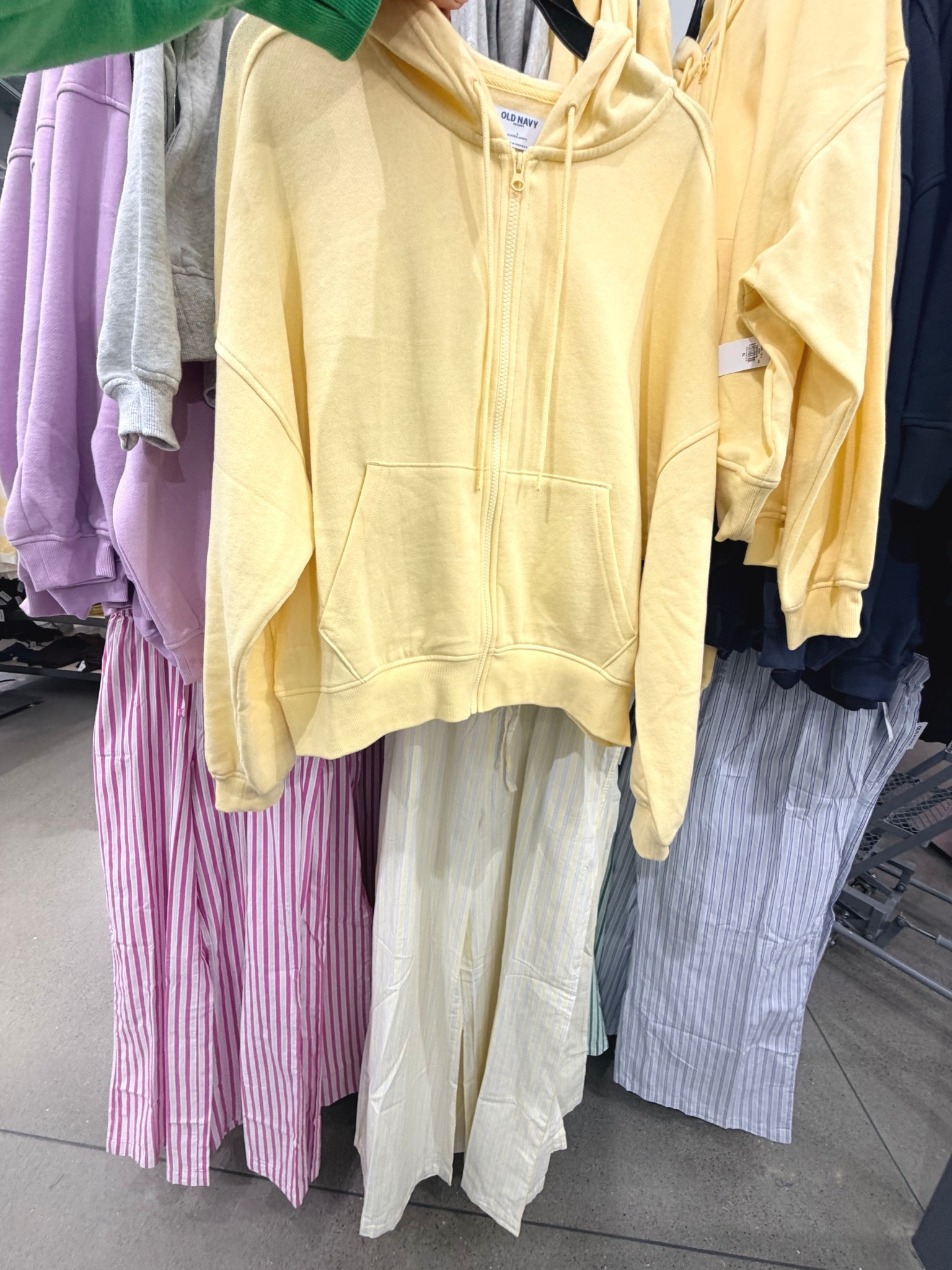 cotton pj pants with a matching zip hoodie do be comfy in the evening at home 



#LTKmomlife #LTKOver40 #LTKselfcare