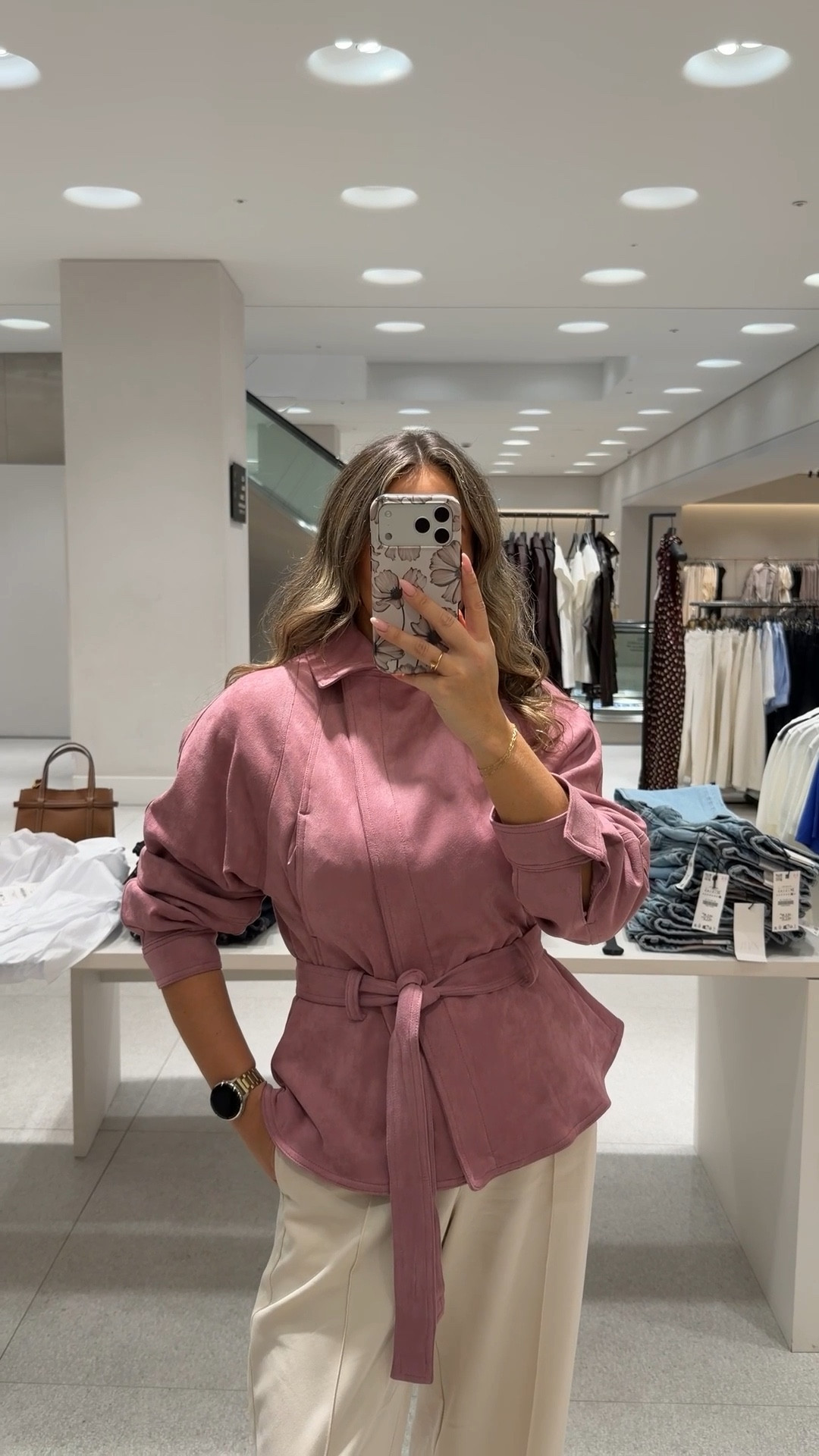 Think I’ve just found the most gorgeous pink jacket for spring 🌸💕 I’m wearing size small

Suede jacket, spring jacket, pink, Zara haul

#LTKSpringSale #LTKstorytime #LTKvlog