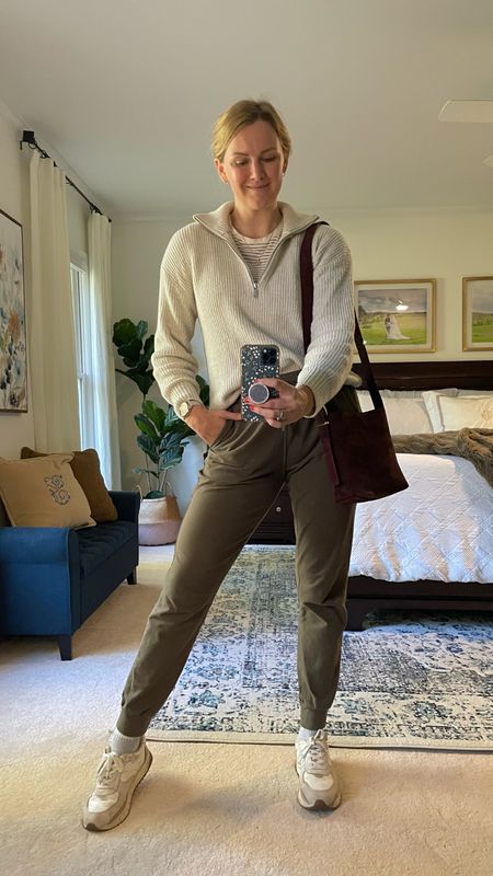 Fall weekend outfit of the day

Pullover sweater with cropped tee layered underneath and olive green joggers

Wearing my normal size in everything

Accessorized with taupe sneakers and chocolate brown suede crossbody bag

Amazon find and favorite, cozy comfy fall outfit 

#LTKSeasonal