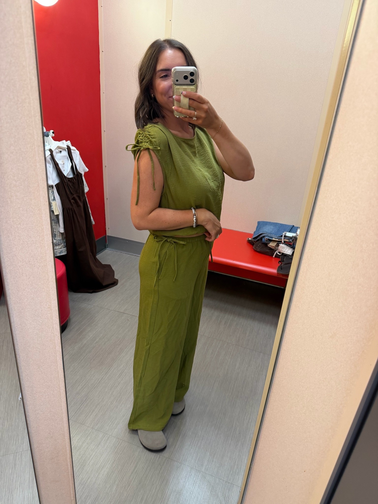 @Target new arrivals, Fall fashion finds 🙌🏻🤎🍂

Two-piece green set! This shade of green is going to be another main color of the Fall!! 💚

#LTKootd #LTKTall #LTKSaleAlert