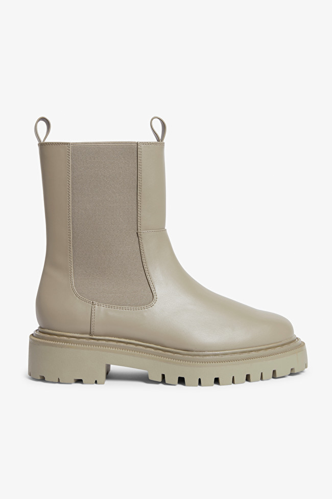 Mole pull-on Chelsea boots | Monki
