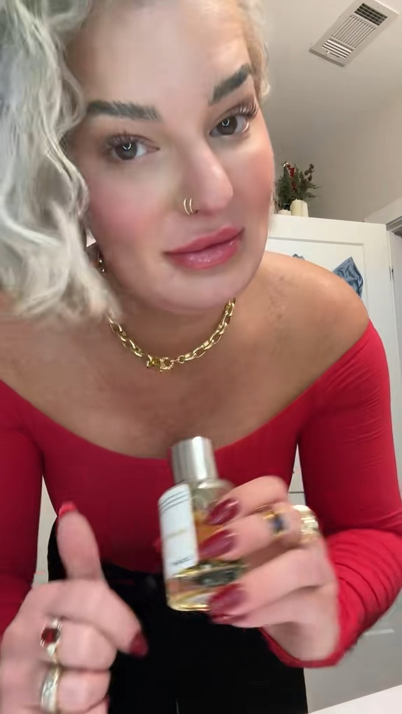 THIS IS ON SALE.

It’s my new favorite Dossier scent.  You gotta trust me on this. 🤌🏼🤌🏼

#LTKCyberWeek #LTKFindsUnder50 #LTKSaleAlert