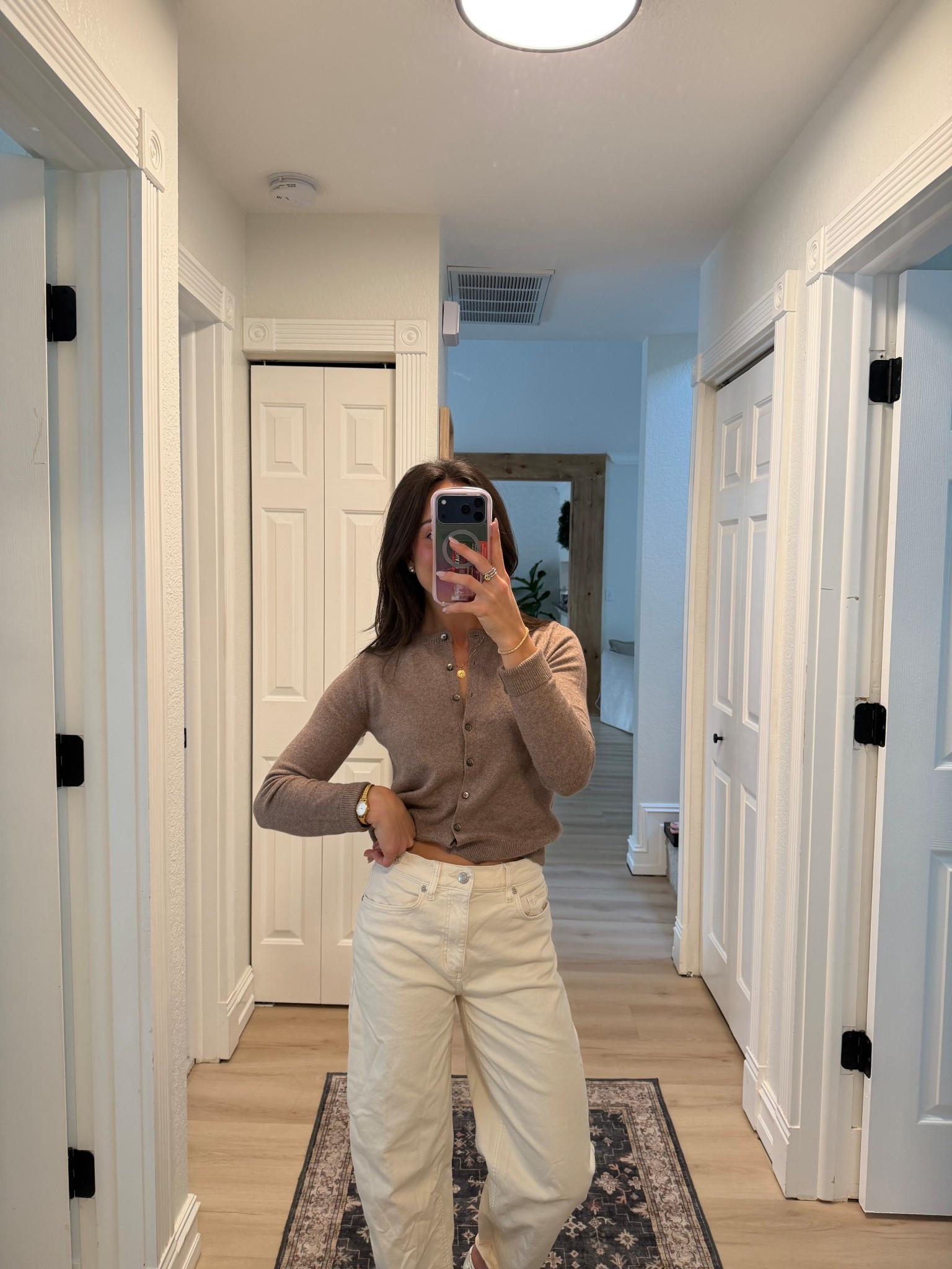 What I wore for a sunday day trip to your wedding venues! White barrel jeans, button up cardigan + cutest gold watch from Amazon 

#LTKootd #LTKSeasonal #LTKFindsUnder100