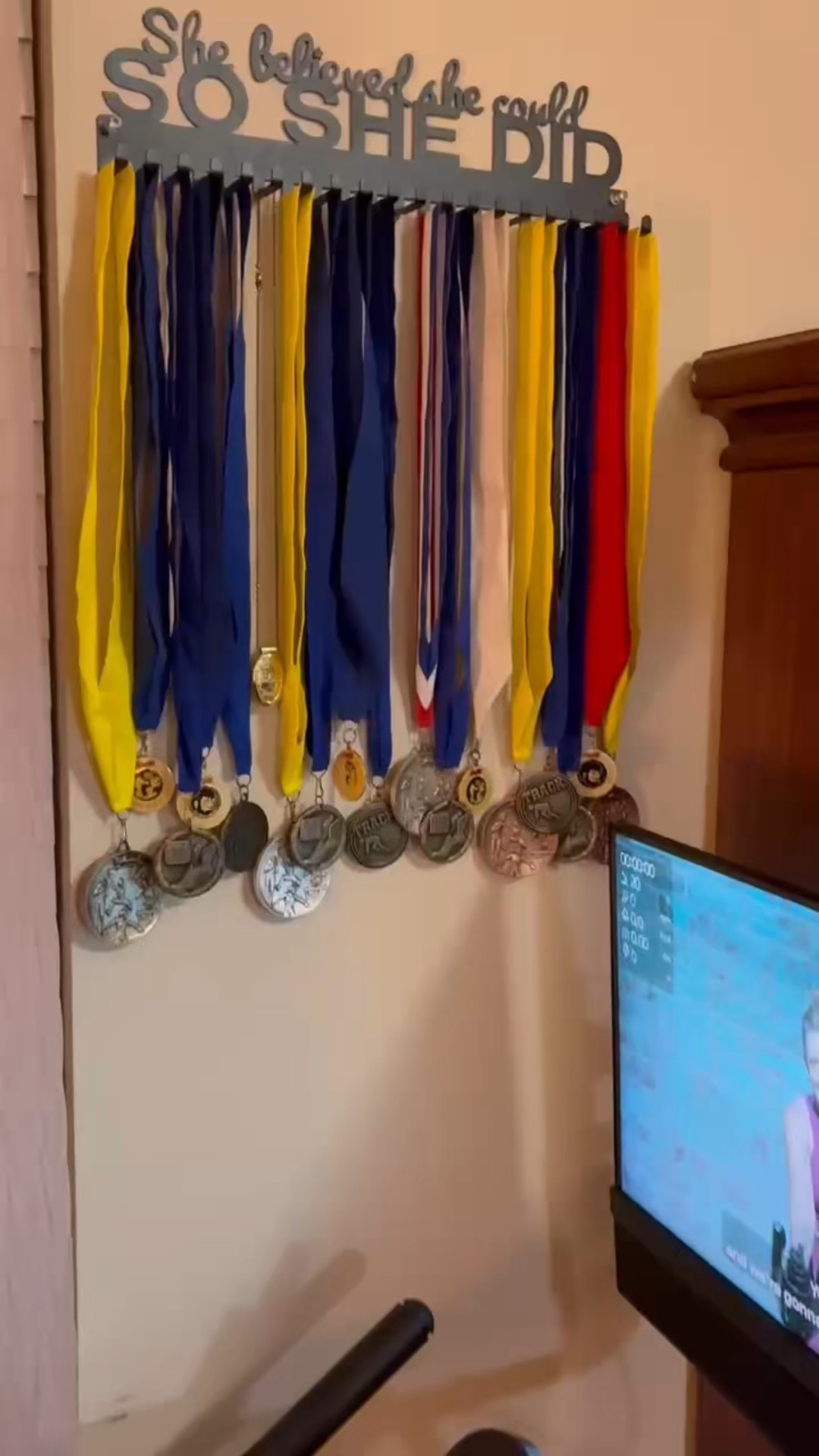 Glow-up proof: I don’t just chase goals, I collect them. 🏅 #GlowUpEra

#LTKActive #LTKSaleAlert #LTKHome