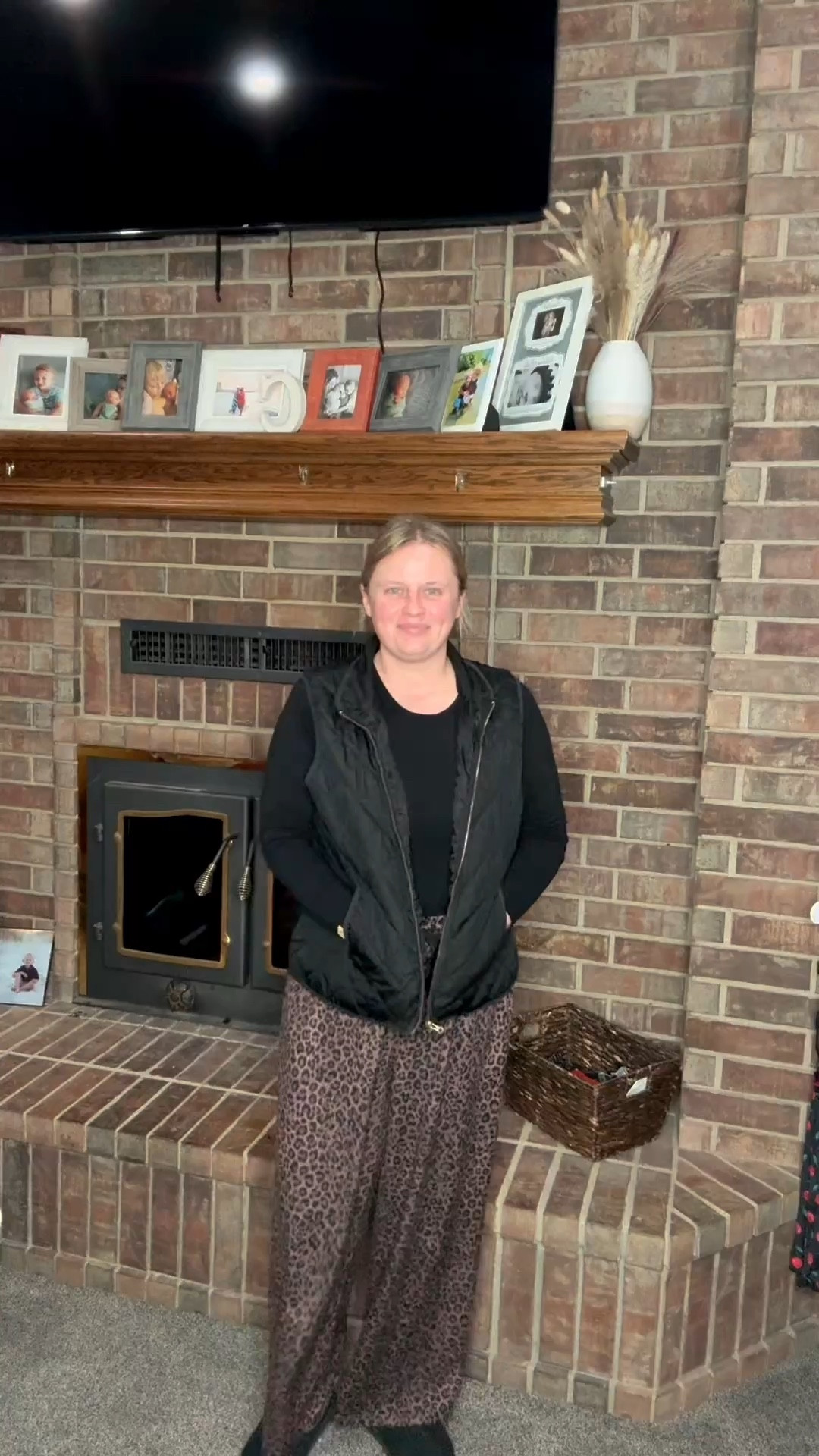 OOTD! #ootd #midsizemom #comfyoutfit @Bloomchic 

#LTKMidsize #LTKmomlife #LTKootd