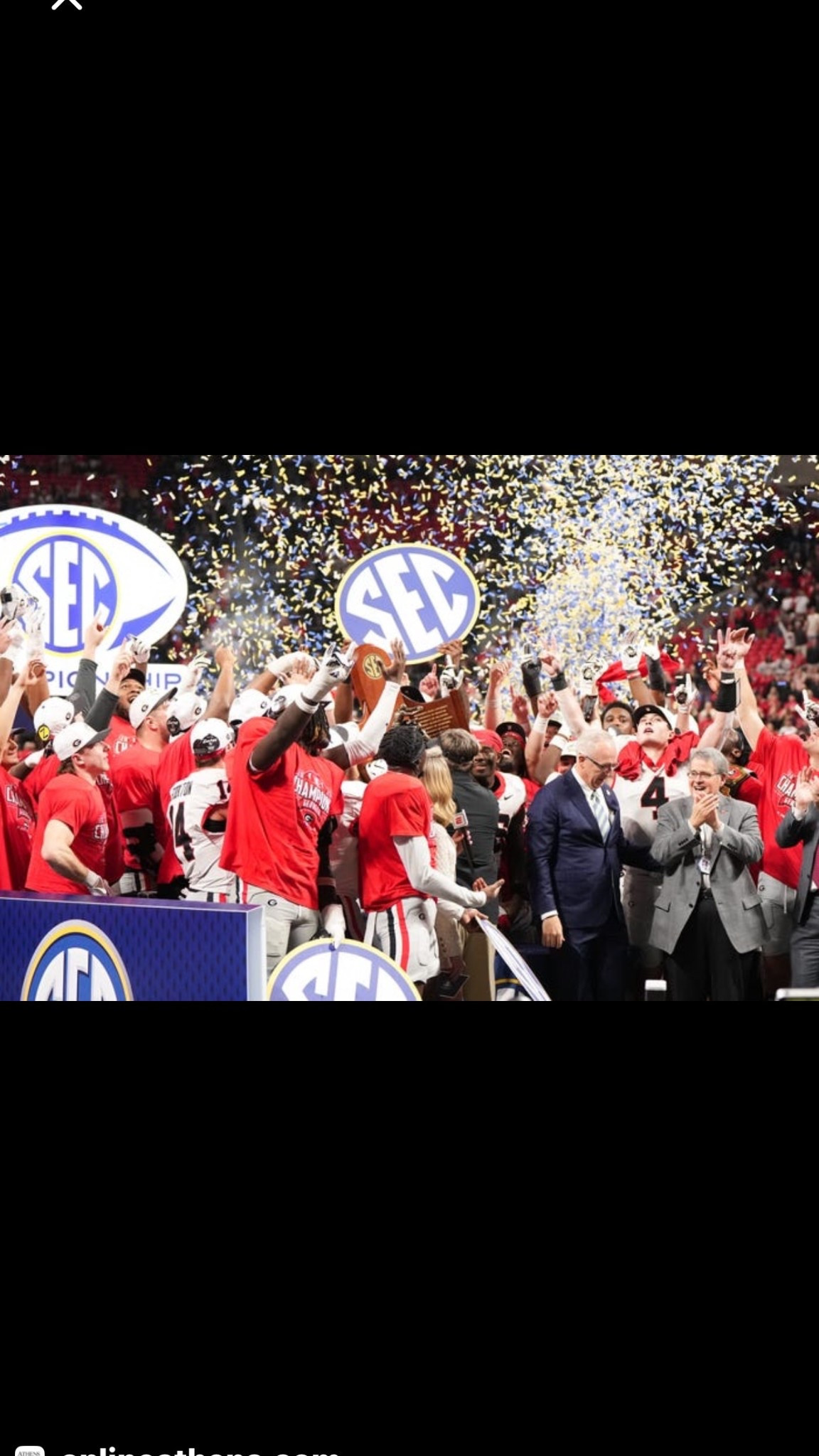 Go Dawgs 

#LTKdayinmylife #LTKOver40 #LTKstorytime