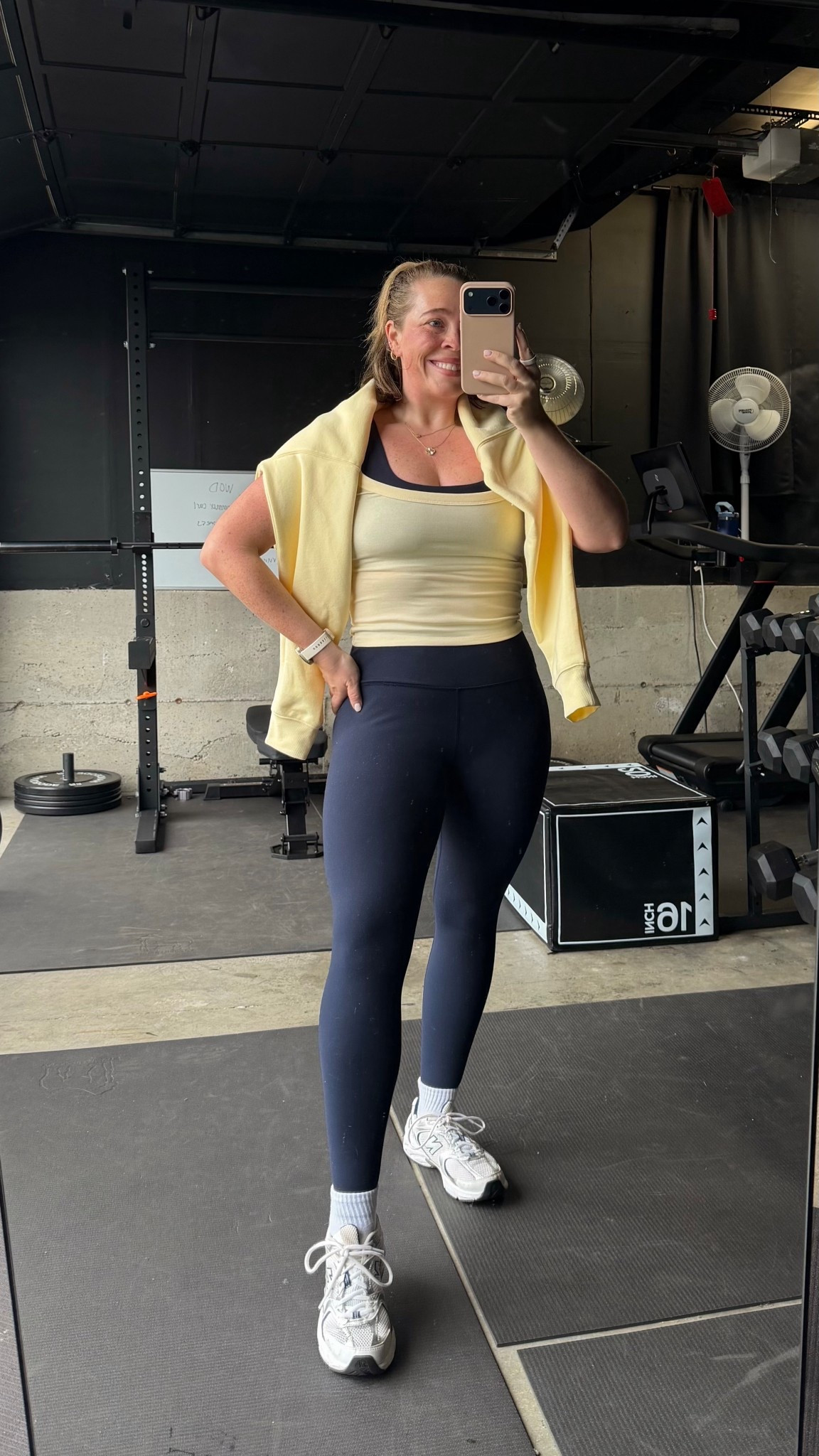 Size 10 Gym Day Spring Outfit 💙💛🌼👟 Size 10 | M\L | 5’4” Size up in the regular crew neck. It runs small. 

Wearing a size Large crew neck and leggings 🫶🏻

#LTKfitnessgoals #LTKootd #LTKActive