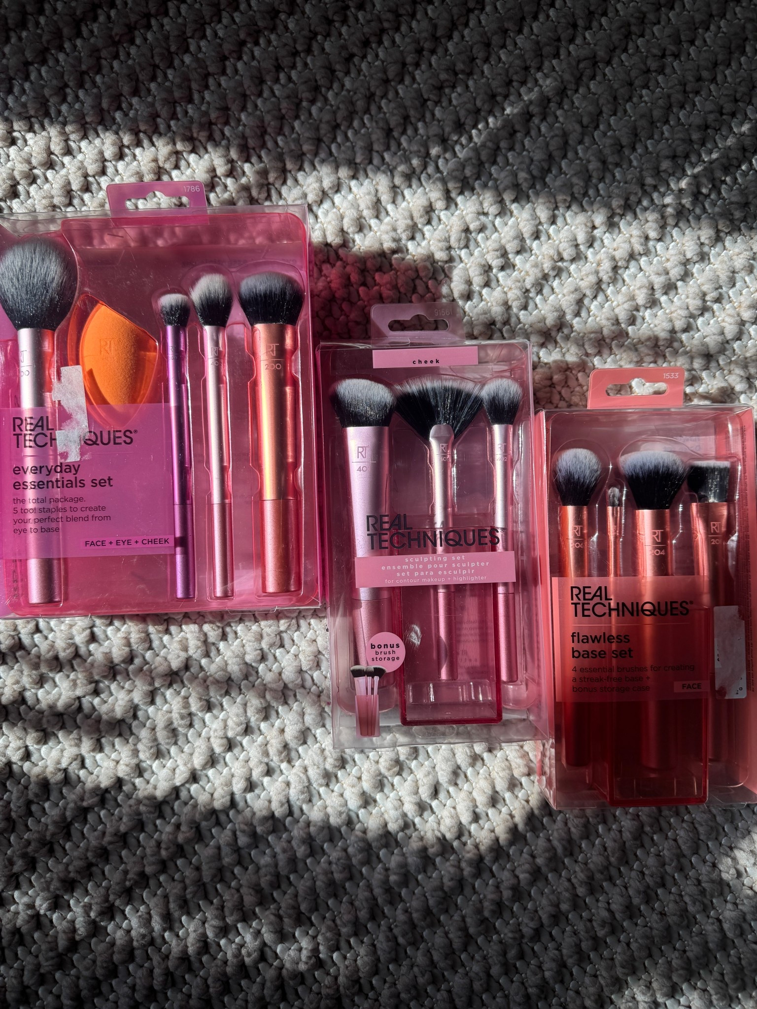 The only makeup brushes I use 👏🏼
Affordable, blend perfectly, and last forever


#LTKselfcare #LTKgrwm #LTKBeauty