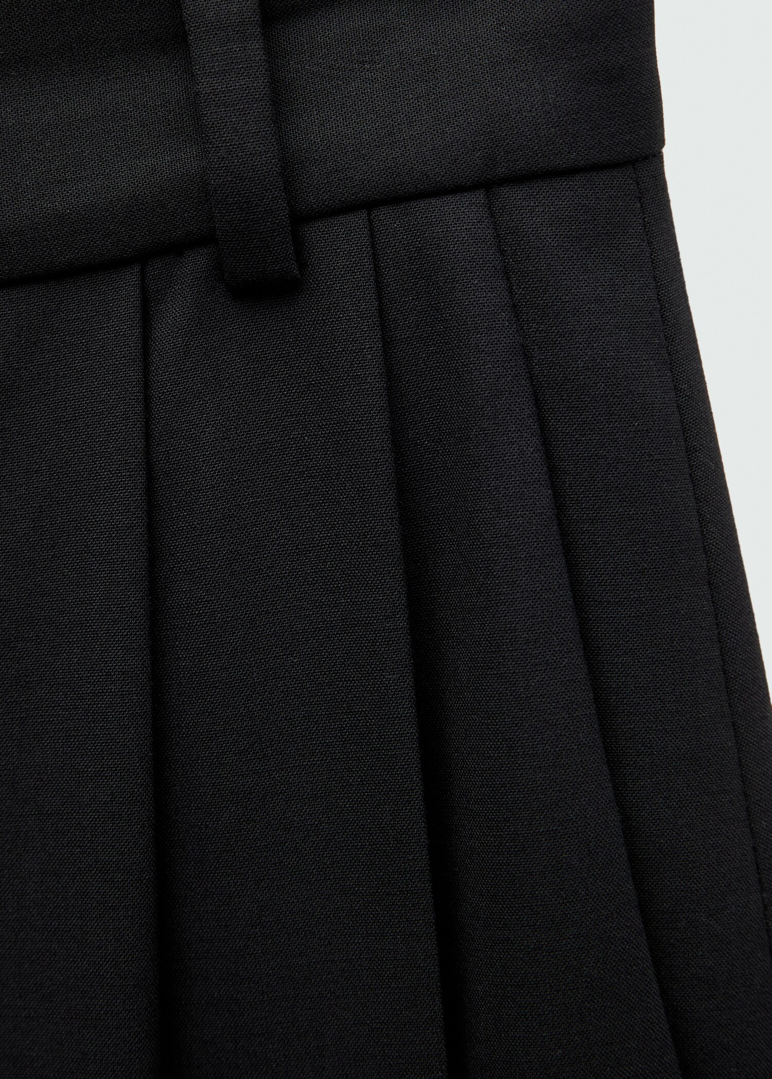 Bundfaltenhose aus Wolle - Damen | MANGO Deutschland | Mango EU