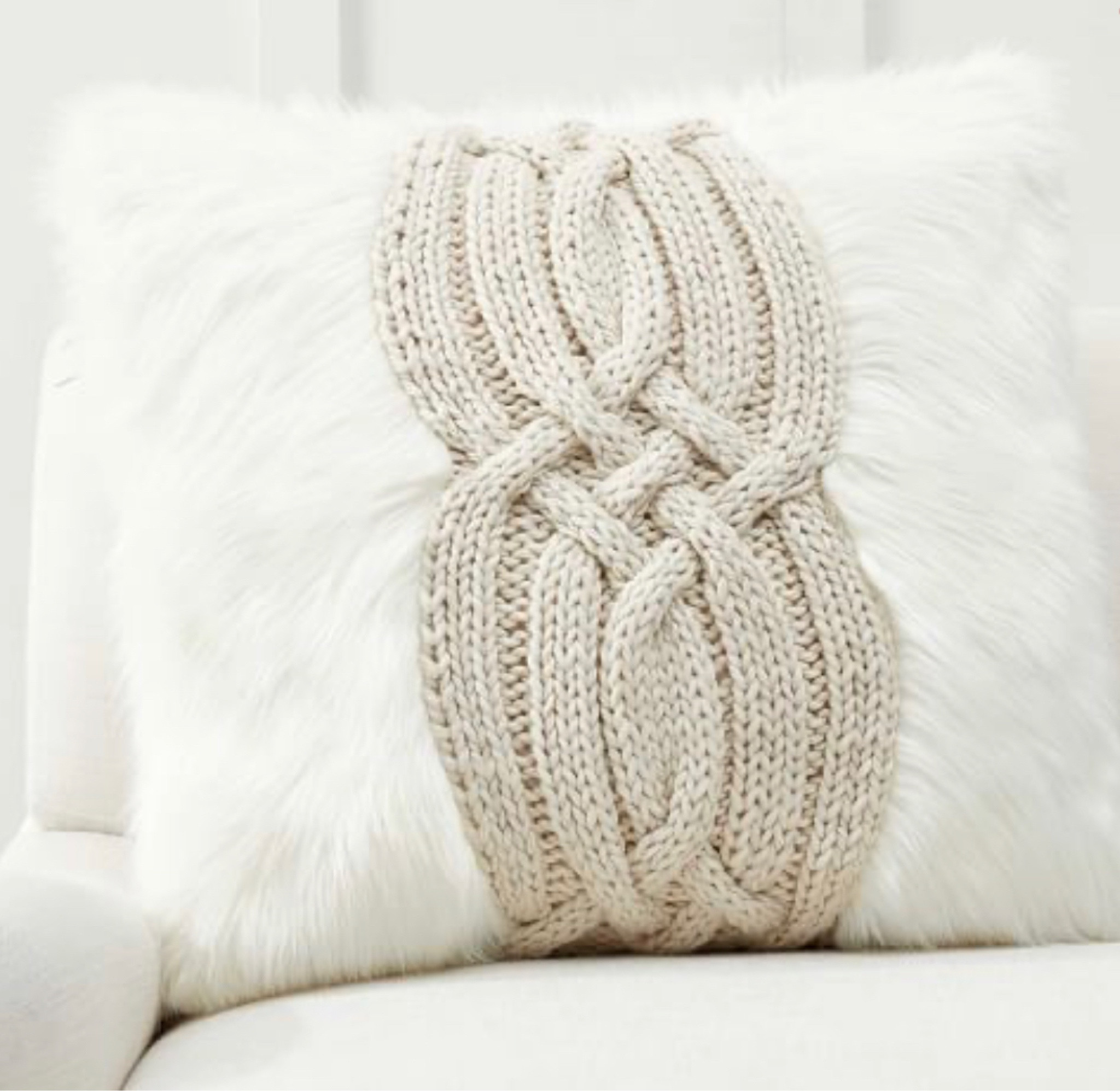 Cable Knit Faux Fur Pillow Cover

#LTKhome #LTKFind