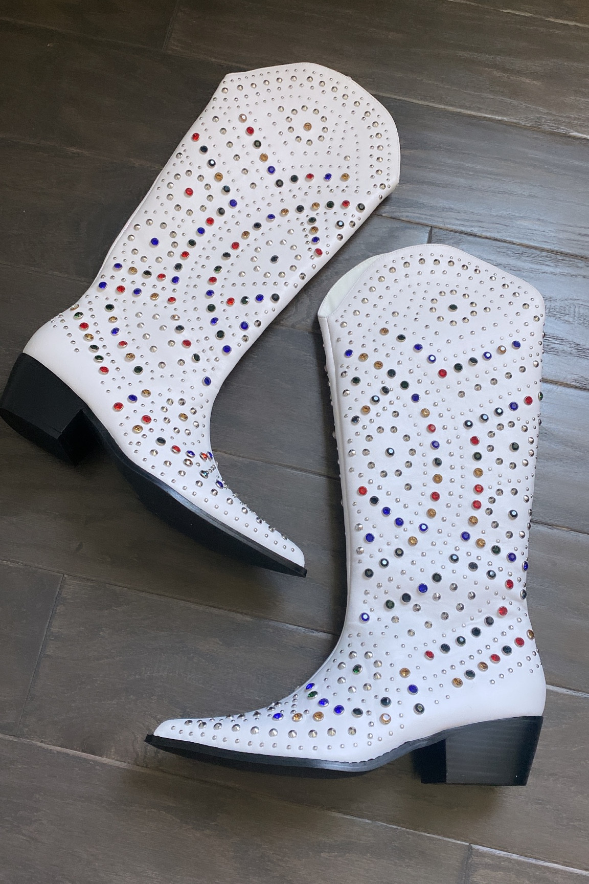 These colorful cowboy boots are so fun! They run true to size 

#LTKshoecrush #LTKunder100 #LTKstyletip