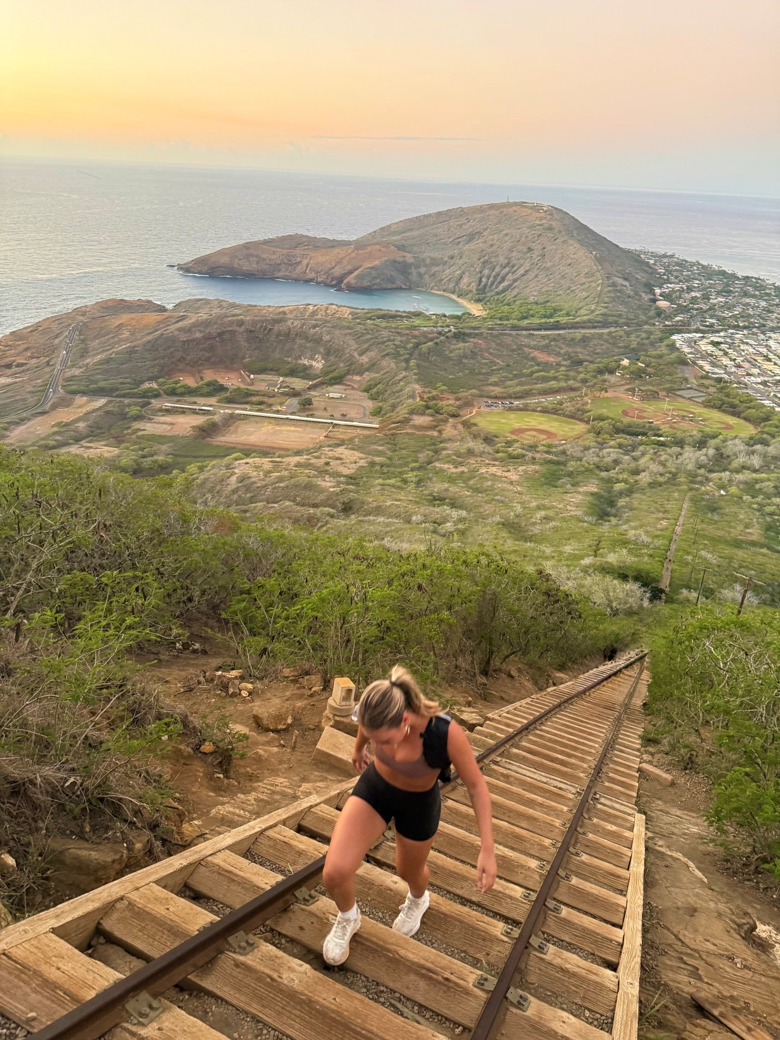hike outfit👏🏻

#LTKfitnessgoals #LTKdayinmylife #LTKActive