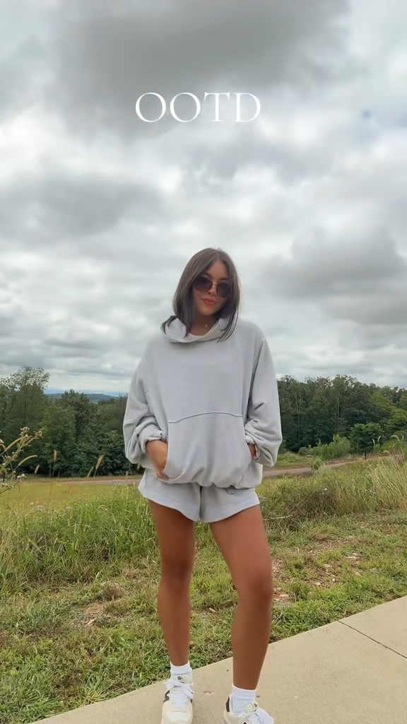 love this cozy lightweight sweat set for early fall💛

#LTKU #LTKTravel #LTKStyleTip