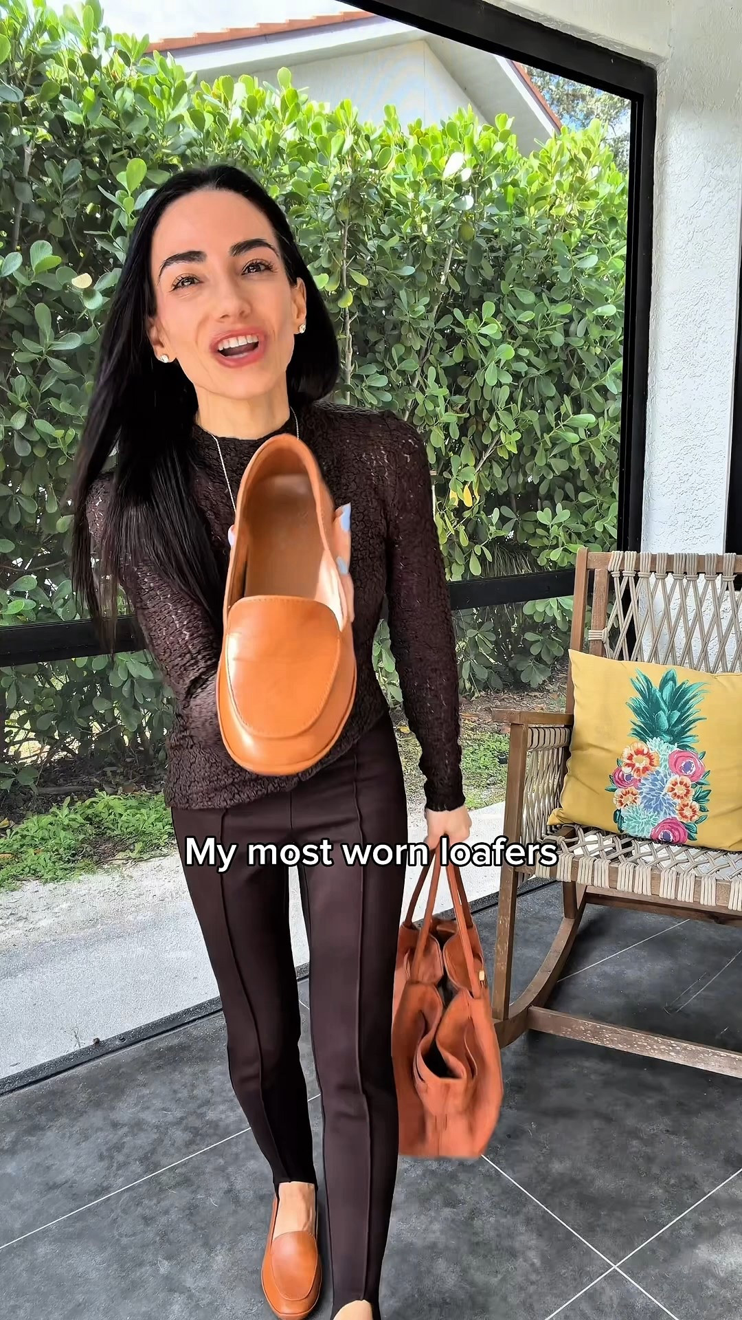 Minimal loafers I can actually walk all day in. True to size for my 5.5 and comfortable with or without socks — an everyday staple.
#comfortablefashion #petitefriendly #wardrobebasics #everydayshoes #effortlessstyle

#LTKootd #LTKWorkwear #LTKPetite