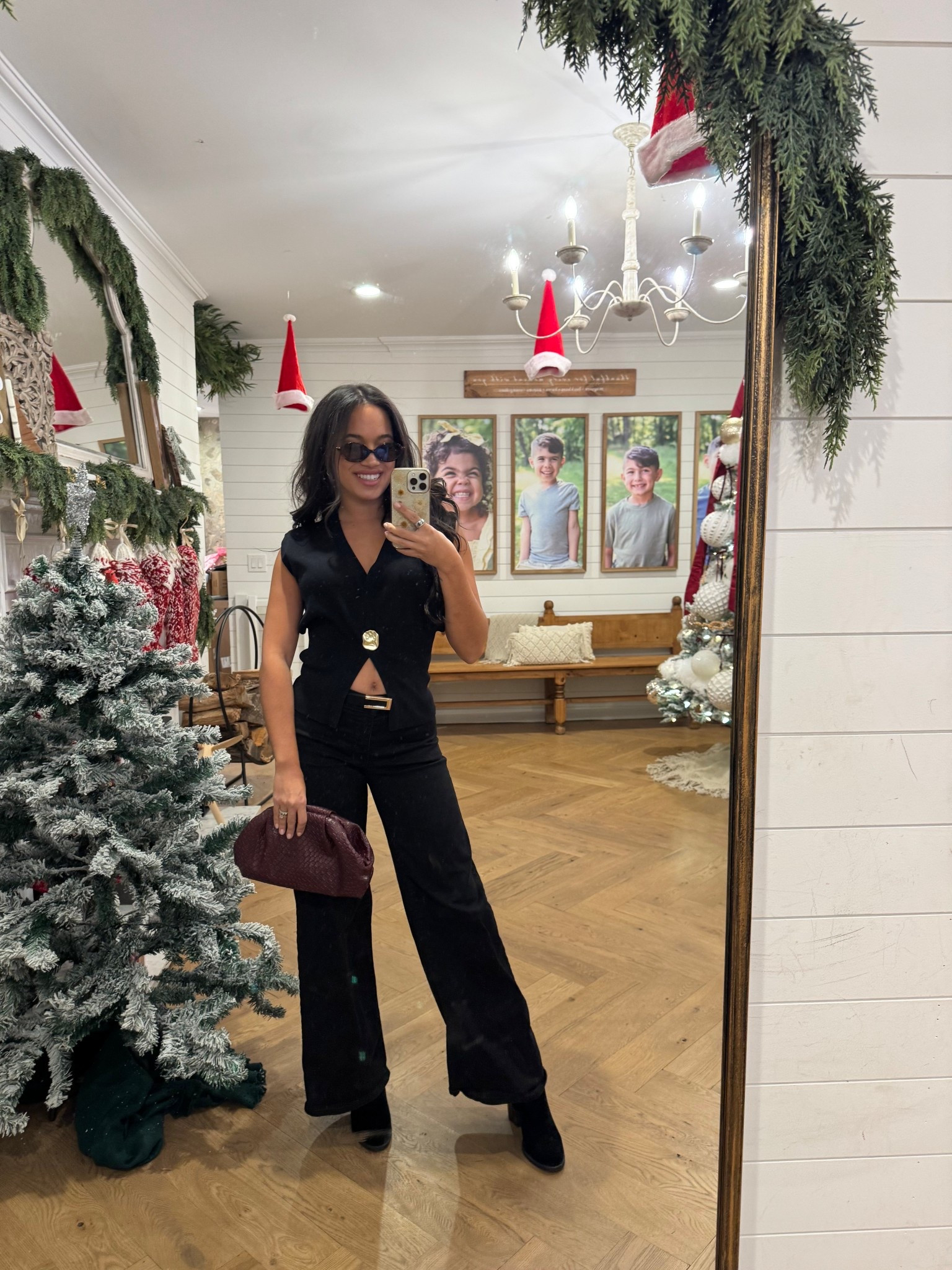 Easy and cute outfit! All true to size! 5’5” 125lbs wearing small in all and size 26 in jeans! 

#LTKStyleTip