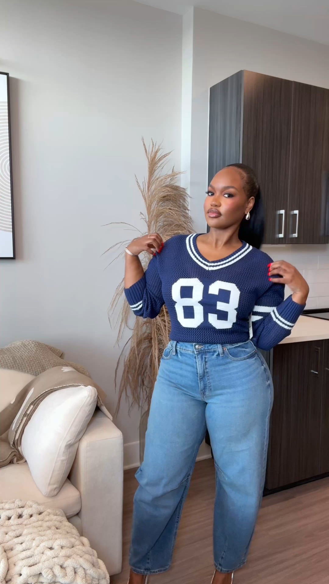 These Sofia barrel jeans are such a statement, comfortable, and on trend.!! I paired them with the No Boundaries Pullover, which has that relaxed, sporty feel but still looks chic for everyday wear. Worn together or on their own, they make getting dressed effortless.
I'm wearing a size M in the sweater and size 8 in the jeans (They have stretch)
If out of stock, click 'get notified' to stay up to date with restocks This is too cute to pass up.!

#LTKStyleTip
#LTKFindsUnder50
#LTKPetite