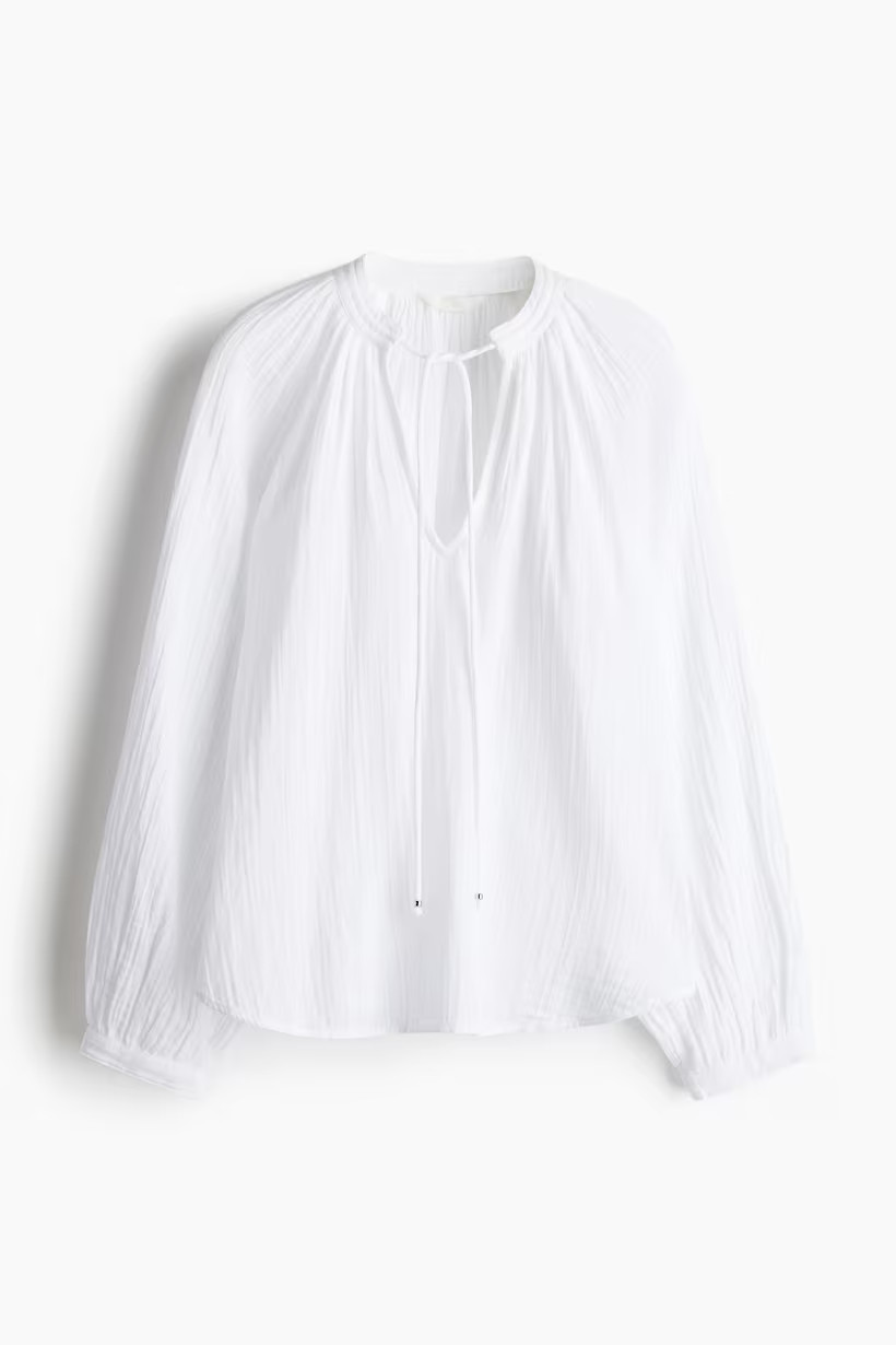 Muslin blouse | H&M (UK, MY, IN, SG, PH, TW, HK)
