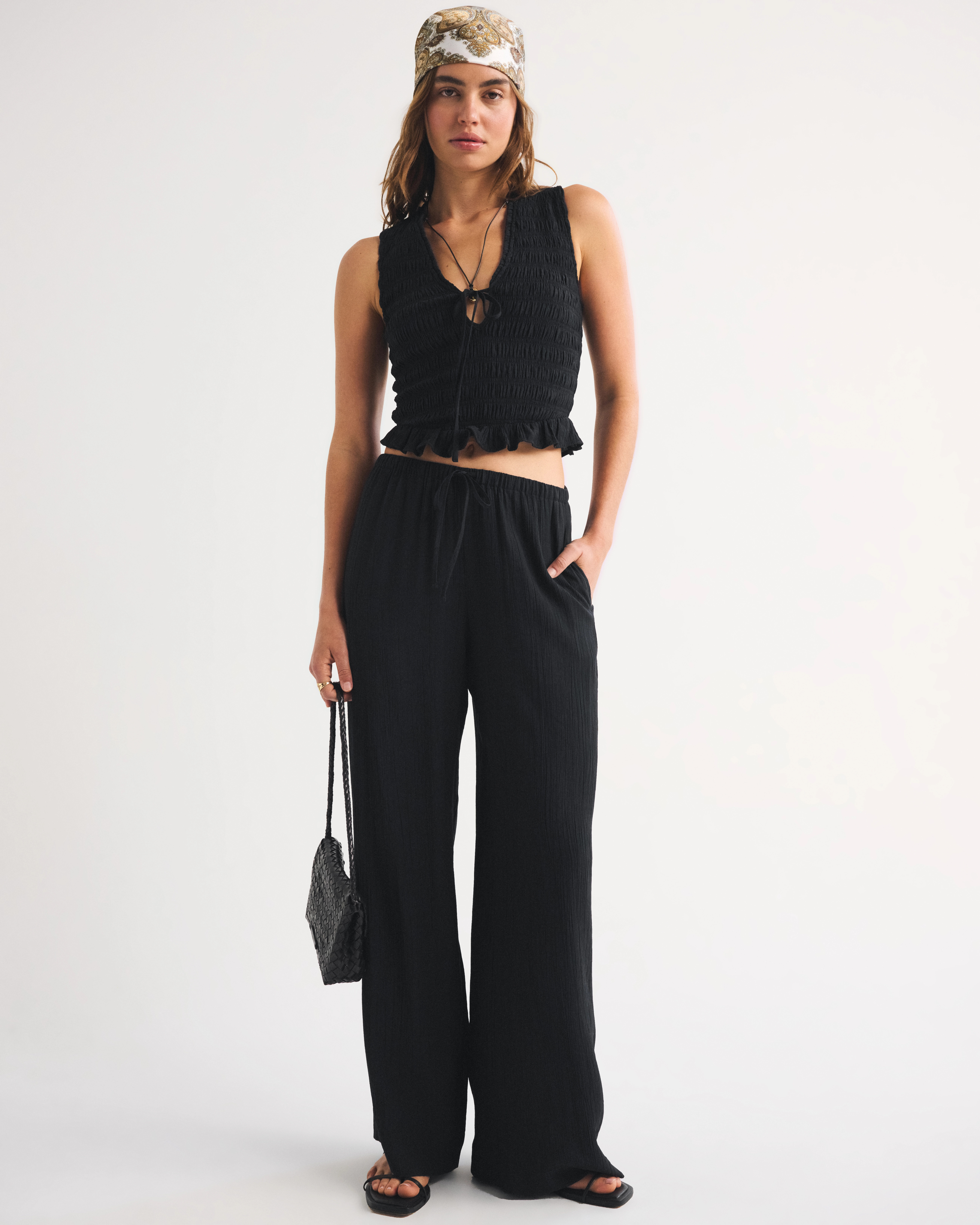 A&F Gemma Crinkle Wide Leg Pull-On Pant | Abercrombie & Fitch (US)