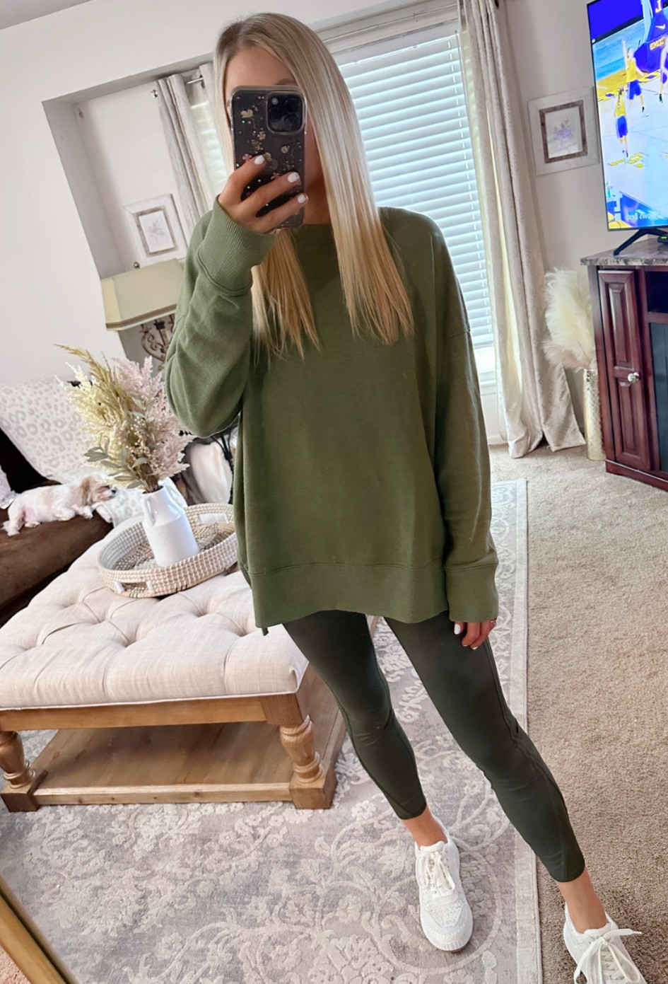 My favorite crewneck sweatshirt that I own in almost every color is currently on sale 2 for $10!! Runnnn before the price goes back up! (I always size up for extra length!)




Walmart. Walmart fashion. Walmart style. Walmart finds. Walmart new arrivals. Crewneck. Comfy outfit idea. Walmart outfit idea. Sale alert. Fall outfit idea. Outfit inspo. Ootd. Casual outfit idea. Platform sneakers. Leggings. Avia. Time and Tru. No boundaries. Women’s outfit idea. Clearance find.

#LTKstyletip #LTKsalealert #LTKBacktoSchool