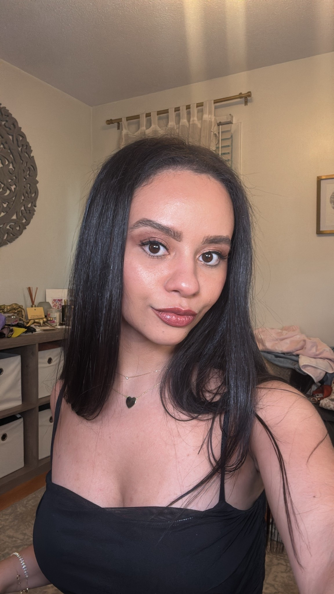 Night out makeup look! ❤️ the drybar liquid glass gave my hair an incredible shine! 

#LTKParties #LTKStyleTip #LTKBeauty