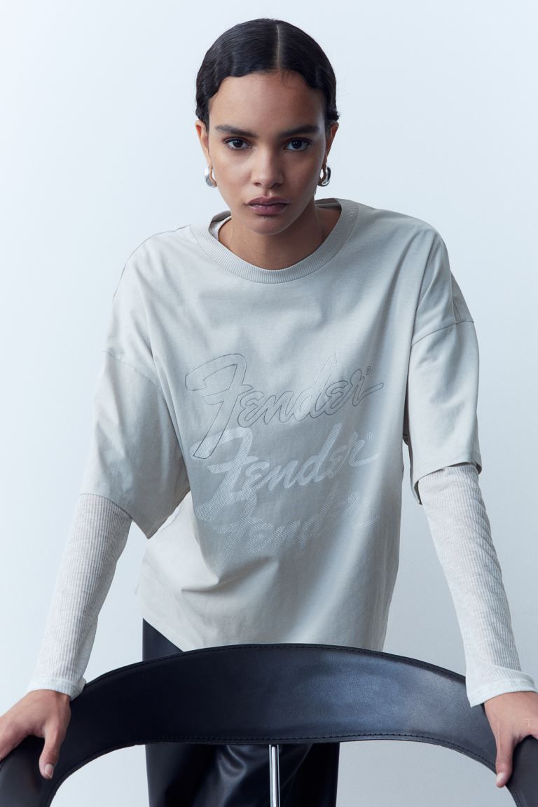 Oversized Printed T-shirt - Light gray/Fender - Ladies | H&M US | H&M (US + CA)