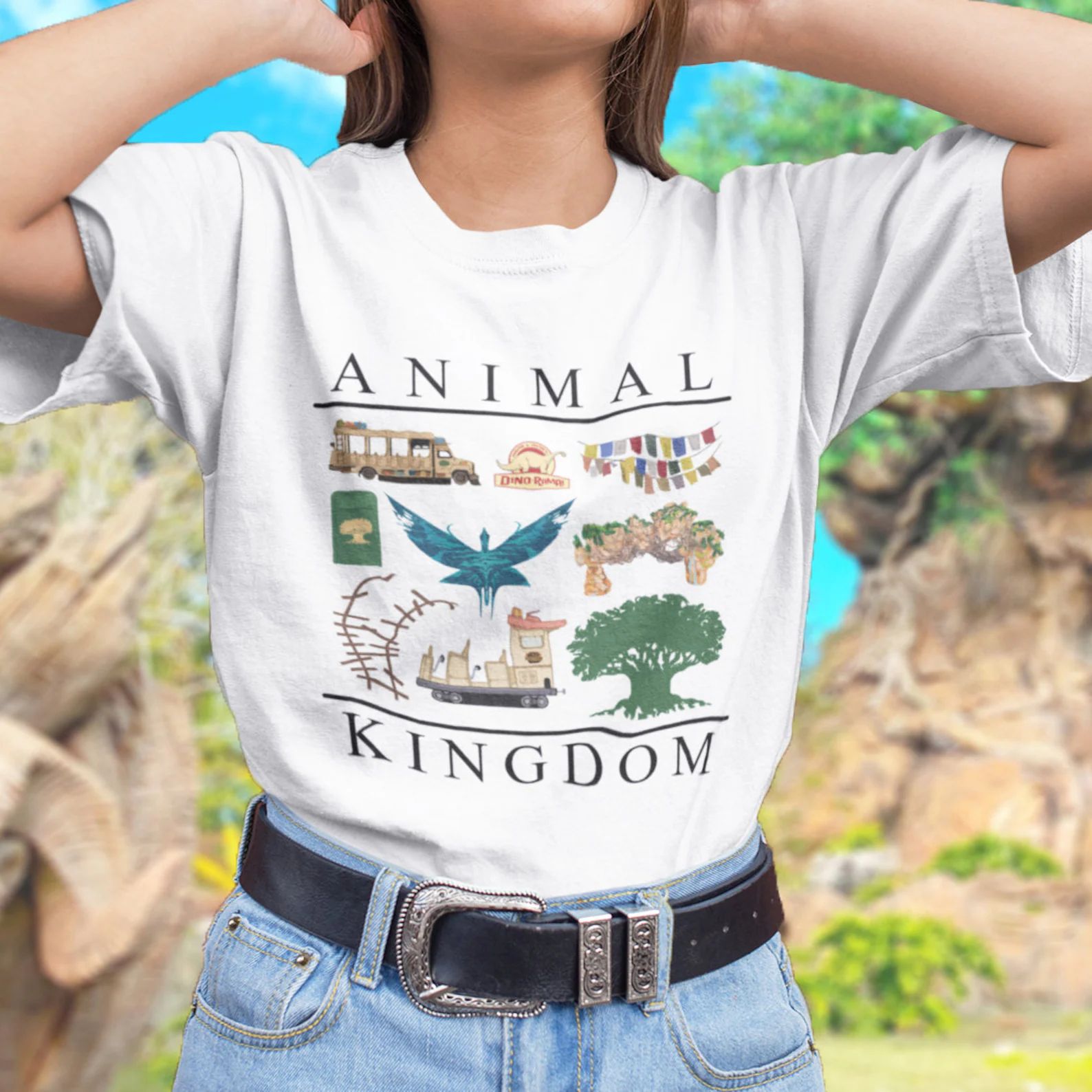 Animal Kingdom Vintage Style T-Shirt | Etsy (US)