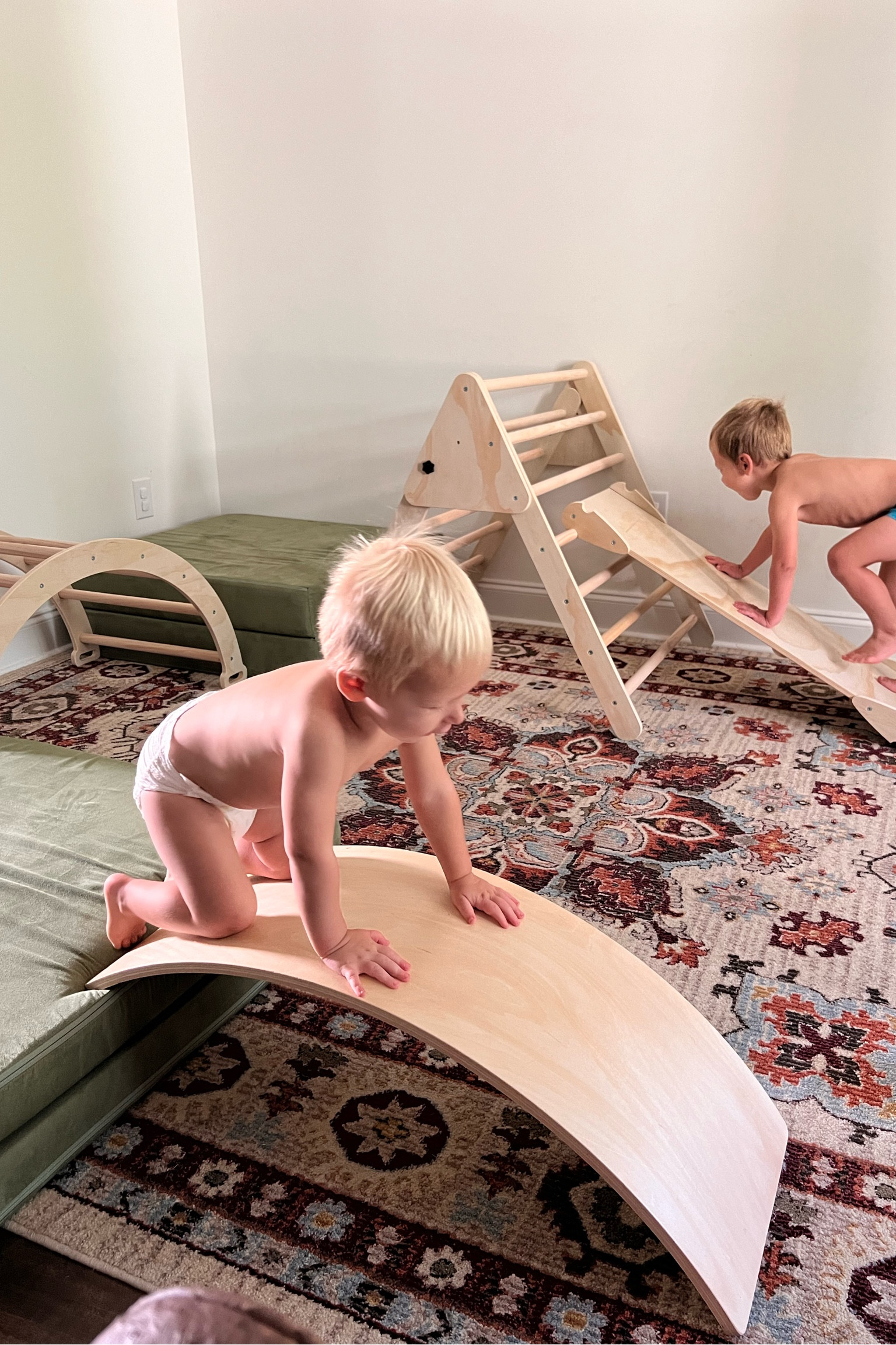 Playroom favorites for active boys!

My little monkeys have allllll the energy all the time! These have been their favorite larger items to play with.

Our moss green couch is the Nugget brand in color bamboo, but I've heard great things about the other ones from Sams and Amazon!! 

wooden climbing ladder toys | montessori open ended play | nugget play couch | wooden wobble balance board | wooden playroom slide  

#LTKHome #LTKKids #LTKFamily
