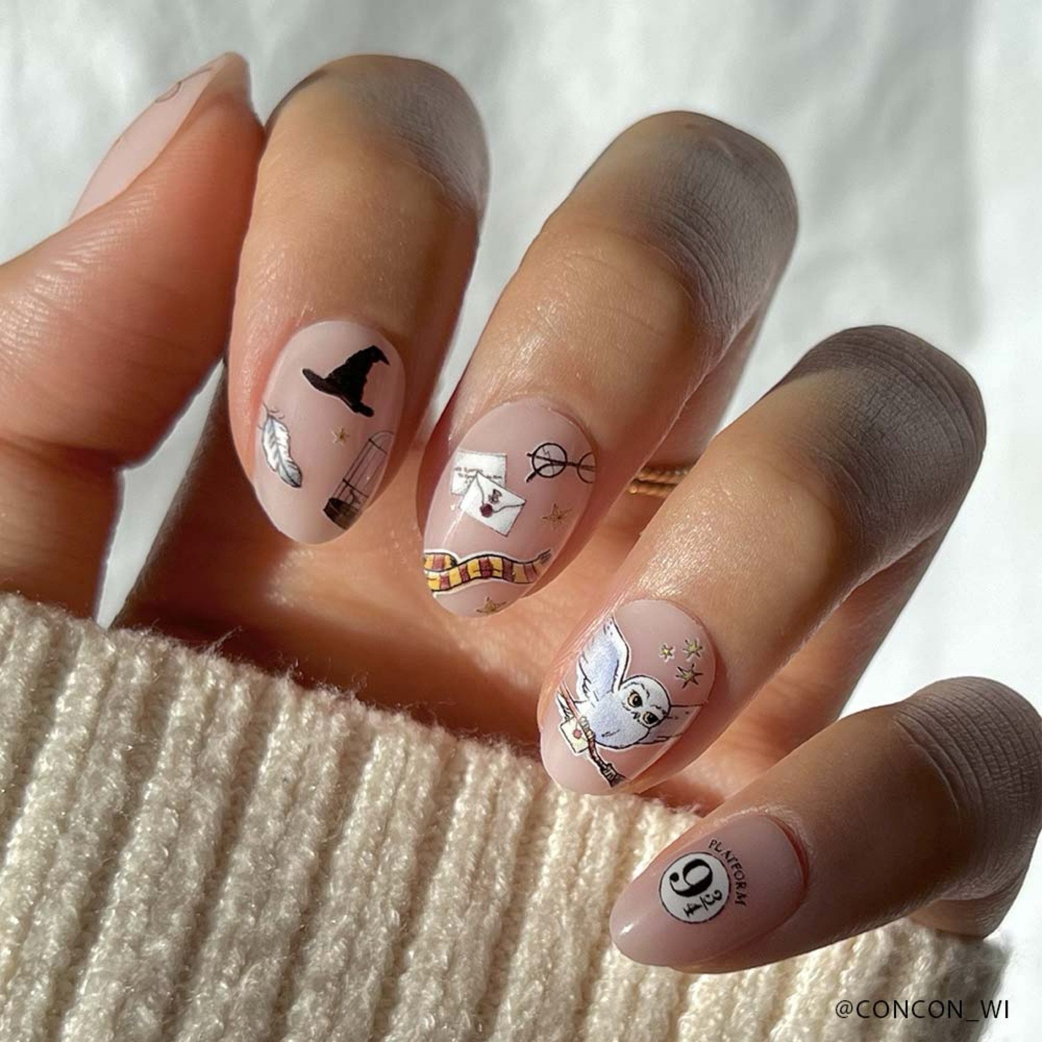 Harry Potter stick on nails… perfect for Halloween or a theme party. They represent each of the Hogwarts houses as well as special characters. 

#LTKFindsUnder50 #LTKStyleTip #LTKSeasonal