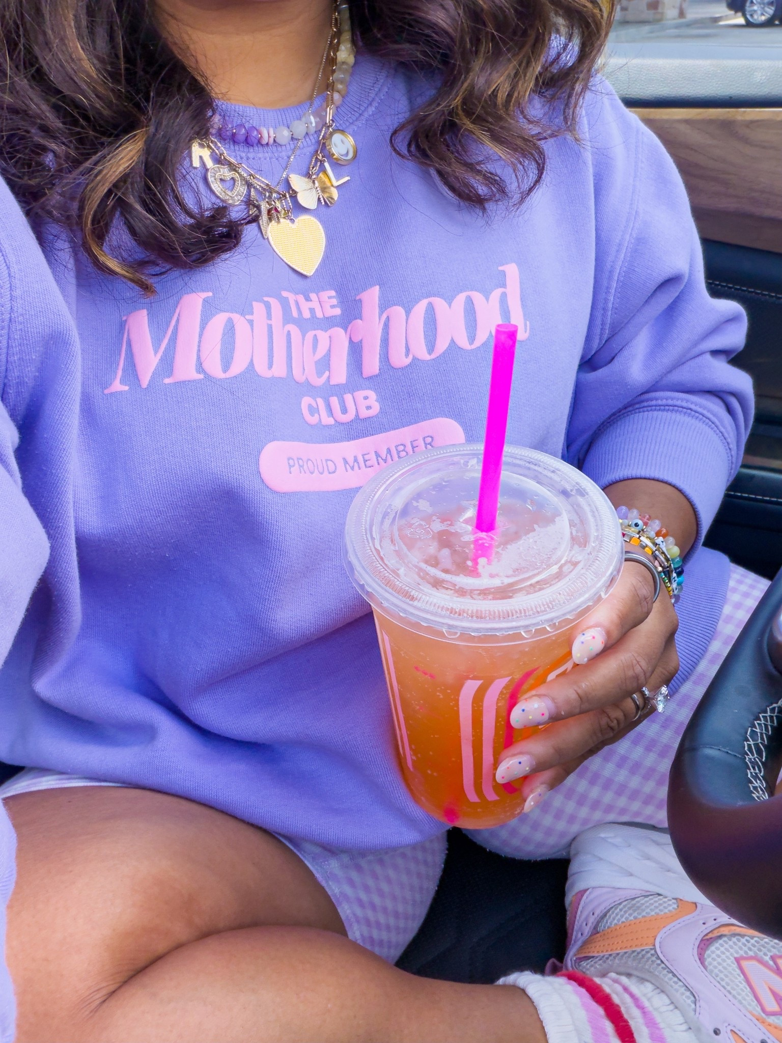 OOTD: the mom fit of the day! Love this line from UM — wearing an XL in the sweatshirt for an oversized fit!

#LTKootd #LTKmomlife