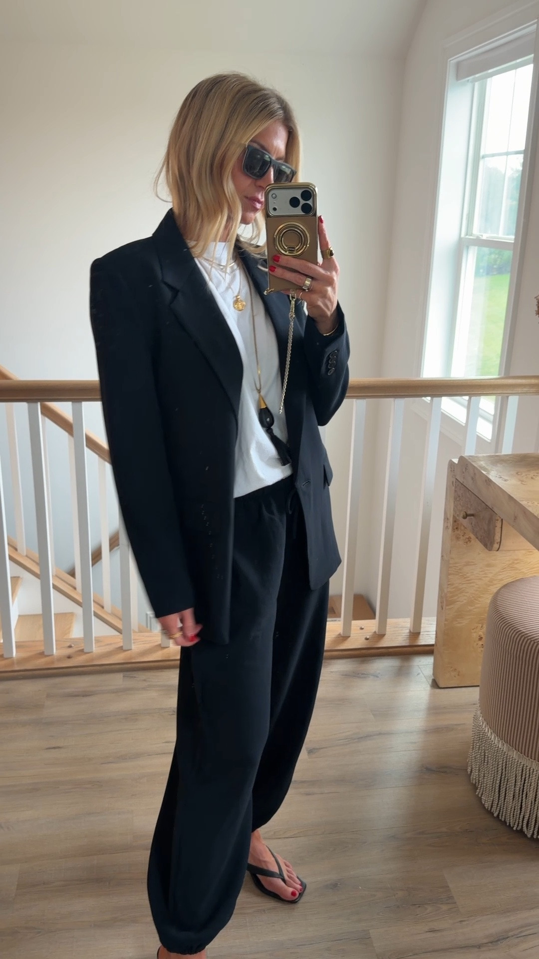 Loving this blazer paired with the balloon pants with some statement accessories and sunglasses for a cool girl factor. @Aritzia #AritziaPartner #ad

Blazer runs TTS, wearing a 4
Balloon pants run TTS, wearing a S

#LTKfallfashion #LTKseasonal #LTKstyle