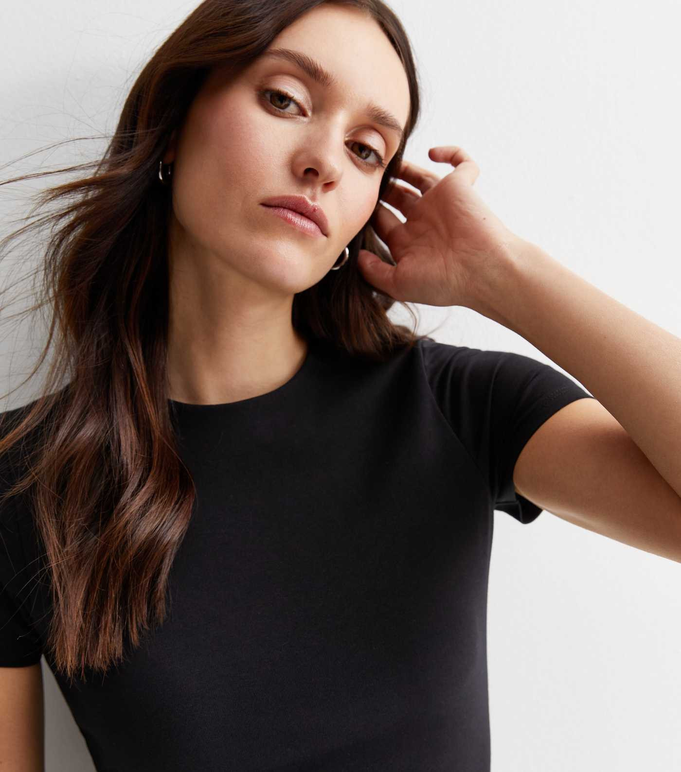 Black Short Sleeve Bodysuit | New Look | New Look (UK)
