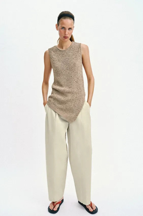 PLEATED TEXTURED TOP | Zara US