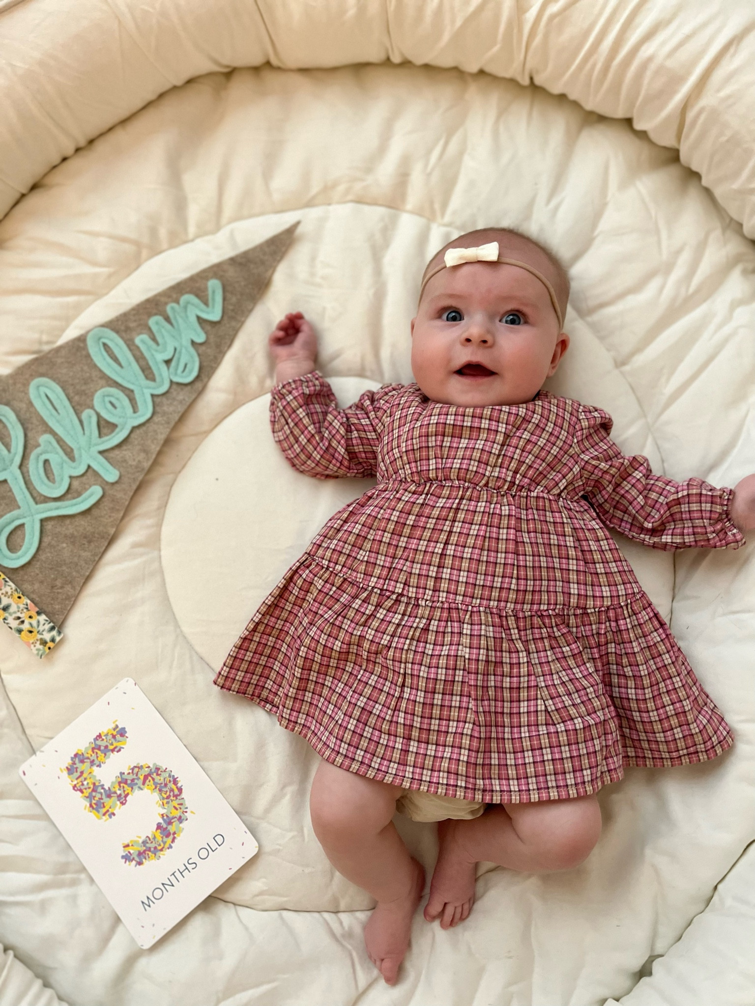 Baby gap has some super cute dresses right now and they are on sale! 

#LTKHoliday #LTKbaby #LTKSeasonal