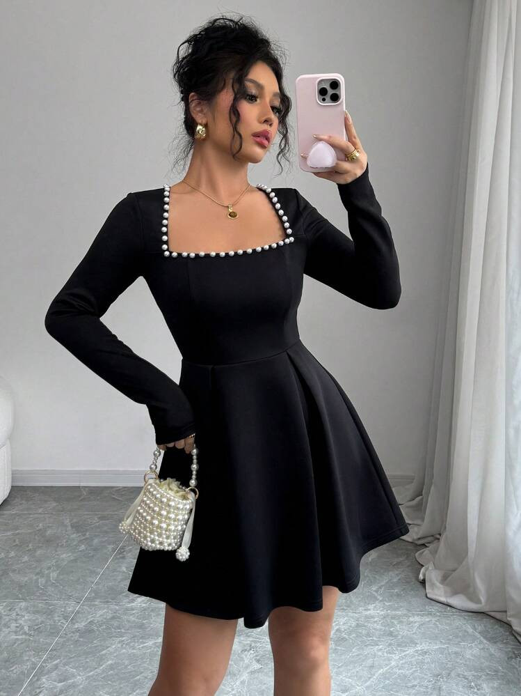 SizeUS   
      Size Guide
     4 (S)6 (M)8/10 (L)12 (XL)Curve        
    Not your size? Tell me... | SHEIN