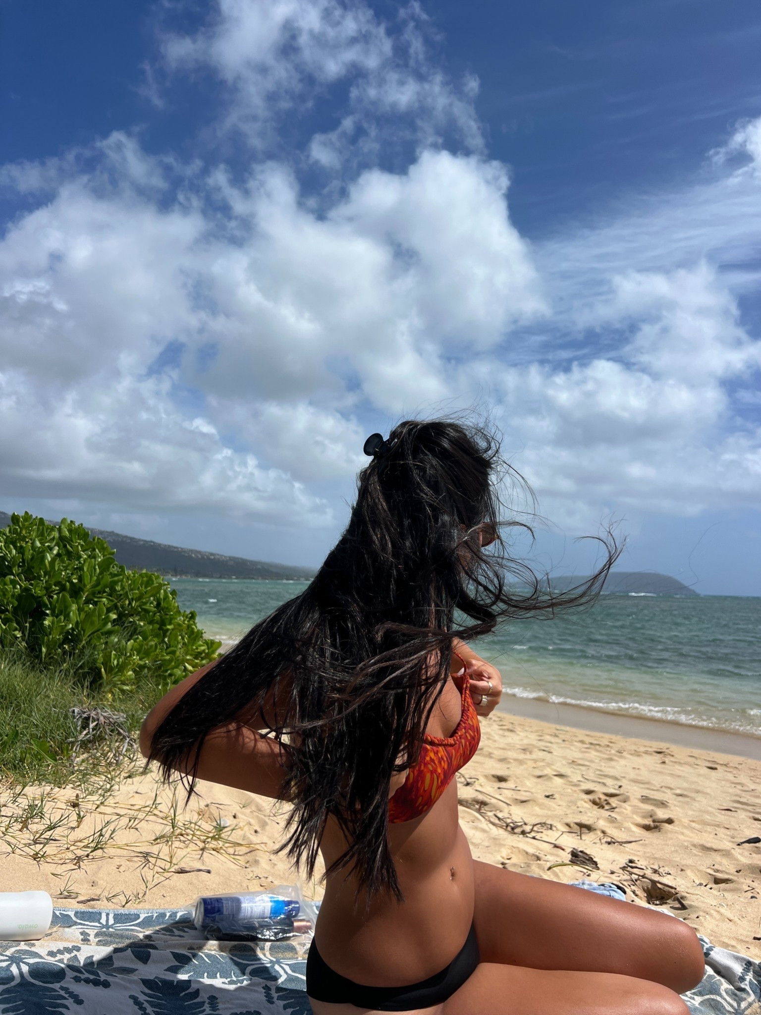 Spring / summer bikini bathing suit for hawaiʻi 

#LTKSeasonal #LTKootd #LTKSwim