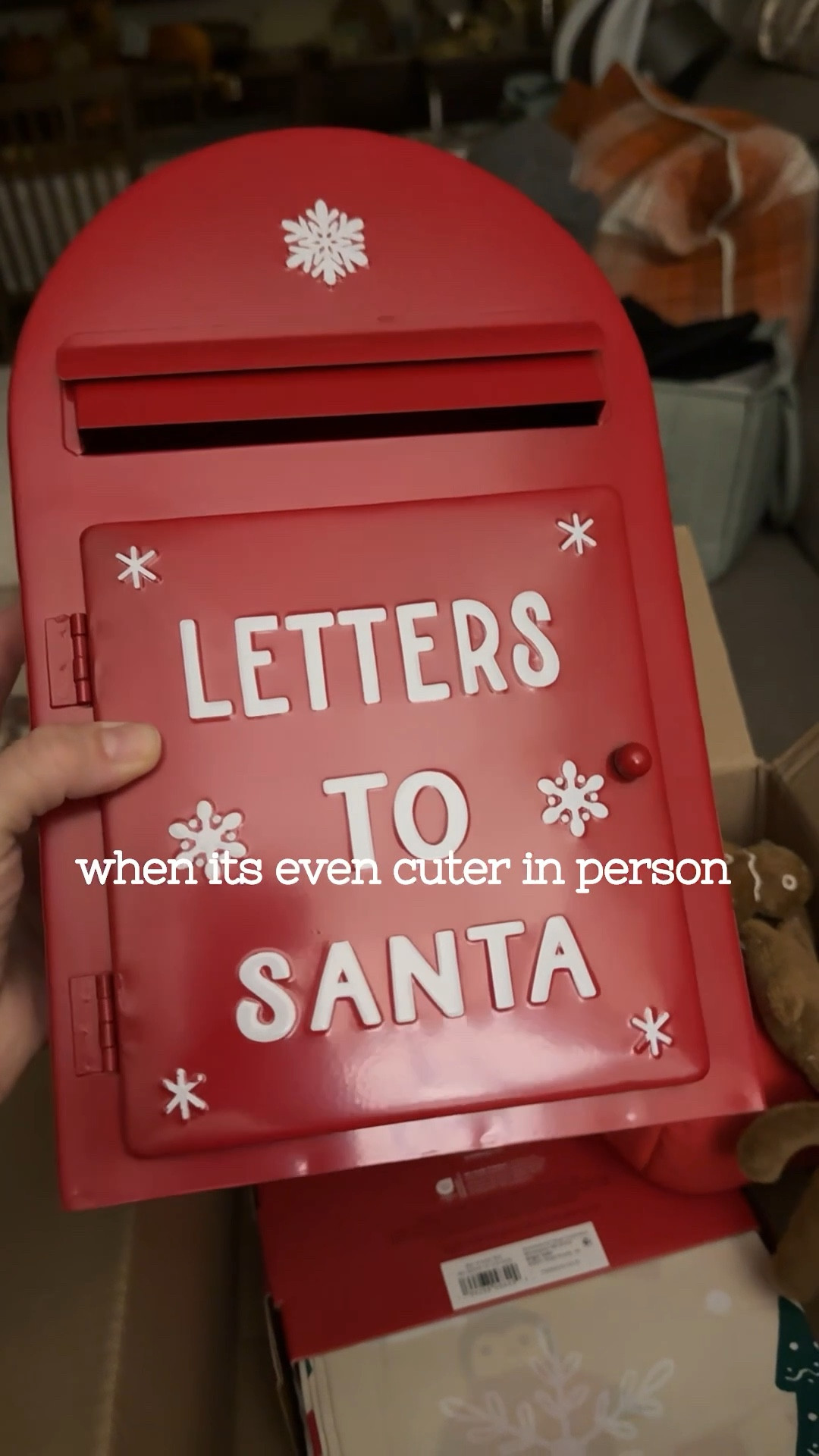 oh my gosh, this red metal letter is to Santa mail box is even cuter in person ! Can’t wait to decorate and put it out for the kids to put their wish lists in 