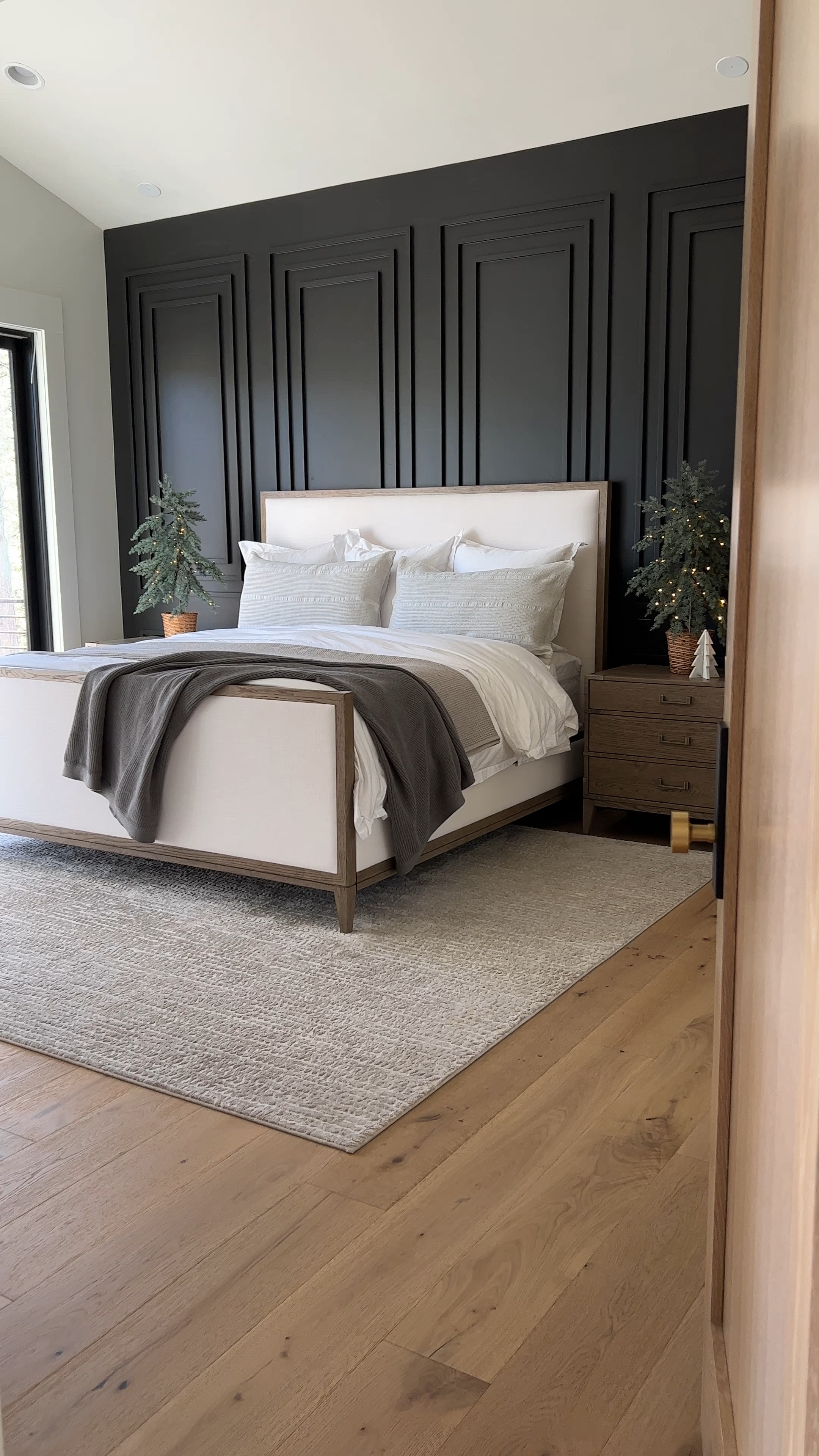 My favorite Boll and Branch bedding. This is a white sheet set and 3 euro shams. Then I have 2 throw blankets. I used the pillow cases from Dobby striped set in Mist. Voila! The rug is custom from Stanton Carpet. 

#LTKCyberWeek #LTKhome #LTKsalealert