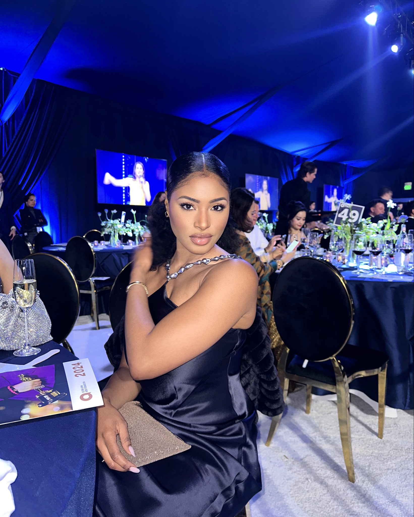 Serving old Hollywood glam in this sleek satin navy gown for a night under the stars 🌌 

This one-shoulder silhouette hugged every curve and moved like liquid—pure elegance. I paired it with minimal jewelry, a bold lip, and a polished low ponytail to keep the look timeless yet modern. Perfect for black-tie events, galas, or any night you want to feel like a walking red carpet moment.

#LTKStyleTip