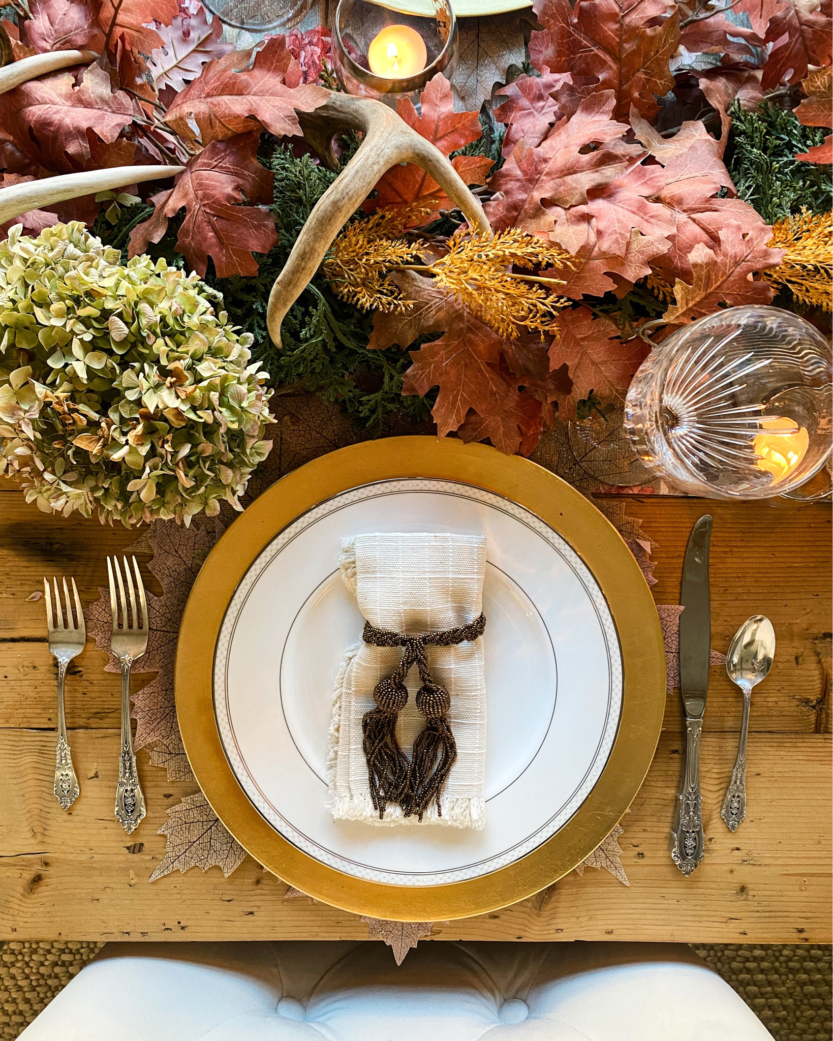 My Thanksgiving table used only pieces i already owned. I love using kind of atypical fall colors like dusty rose and pine green. I linked as much as I could find. 🧡