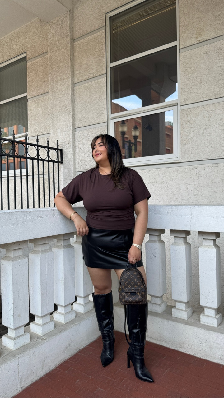 Sun still shining, but my boots begged to come out. 🙈