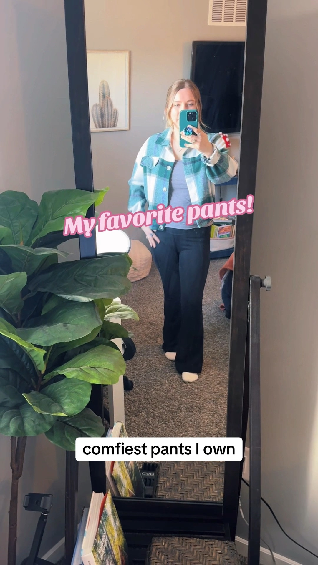 These are some of the comfiest pants I own! #pants #leggings #flaredleggings

#LTKFindsUnder100 #LTKWatchNow #LTKPetite