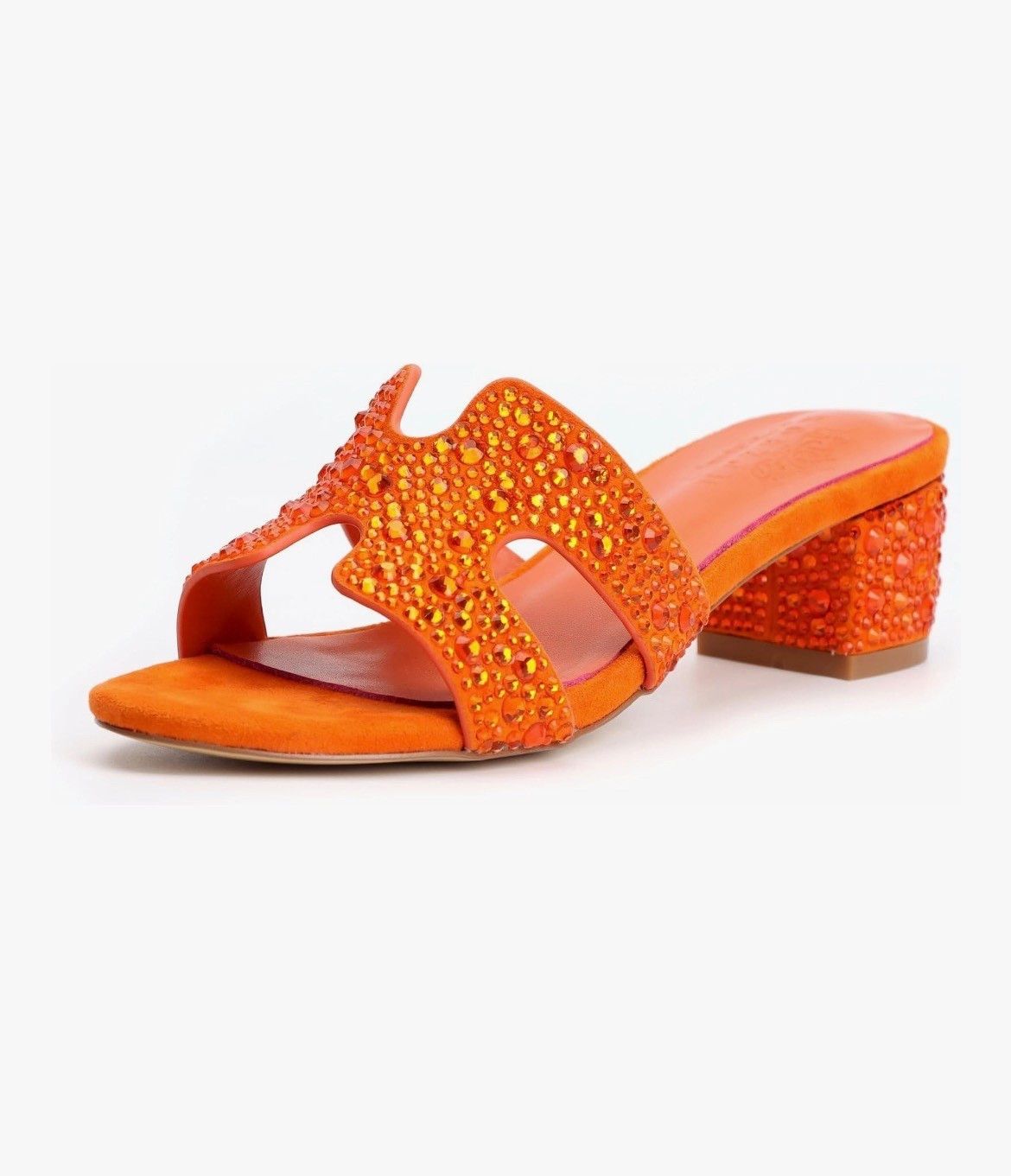 Such fun designer look for less! Love this color for the summer or vacation 